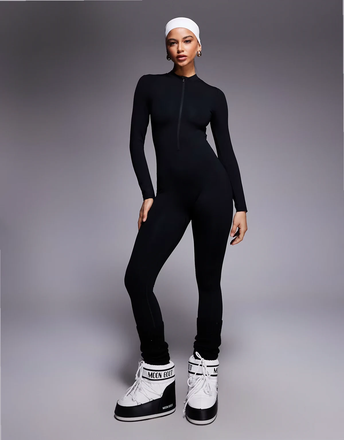 ASOS 4505 Ski – Czarny termiczny dopasowany kombinezon narciarski z długimi rękawami i polarowym spodem