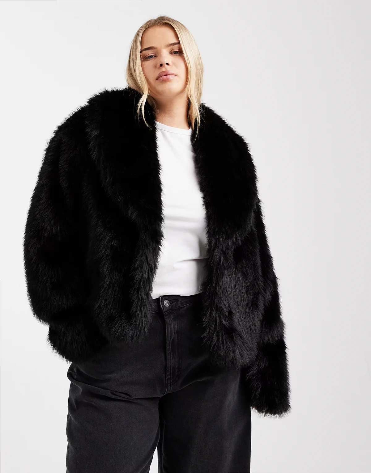 ASOS DESIGN Curve – Czarna kurtka z szalowym kołnierzem ze sztucznego futra