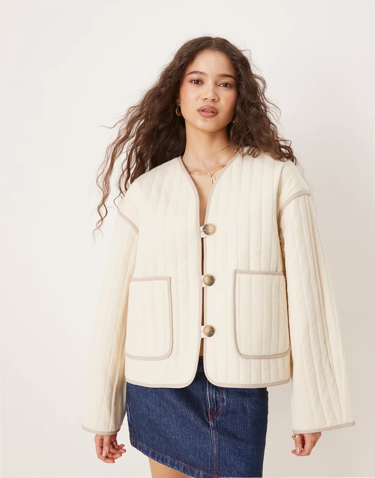 quilted jacket in cream with pockets
