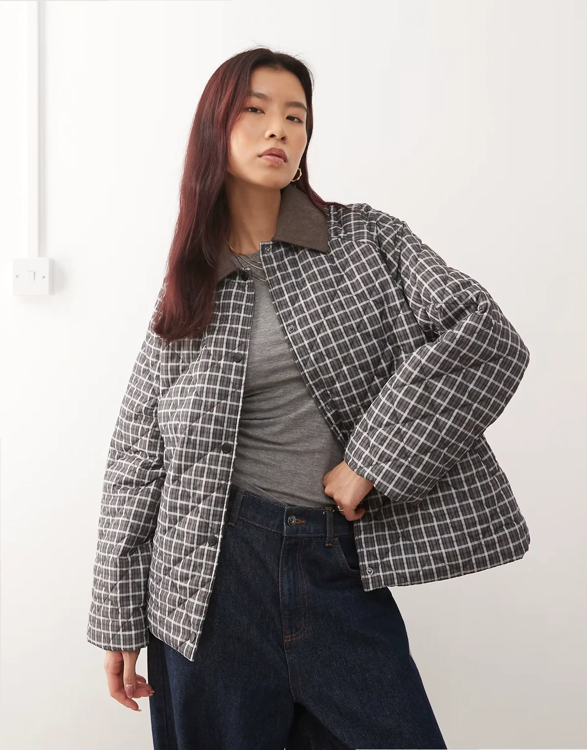– Karierte Steppjacke in Braun