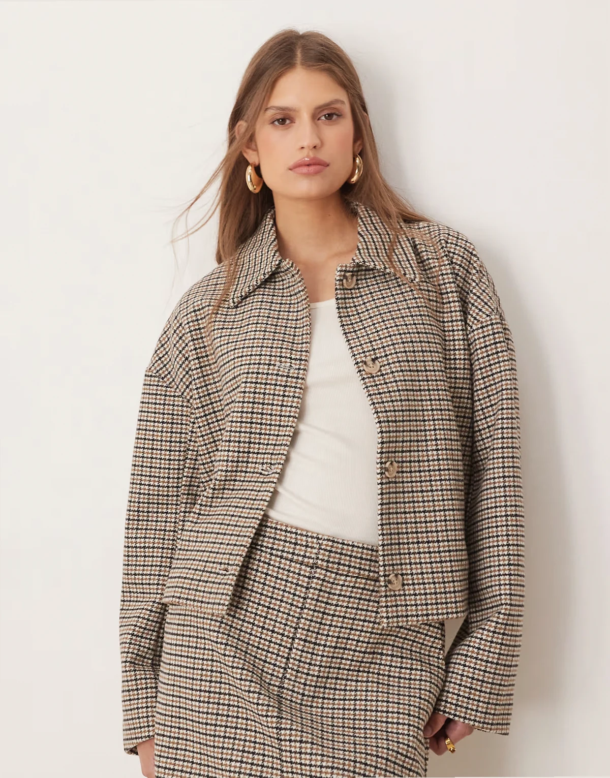 wool-textured houndstooth plaid blazer in brown - part of a set