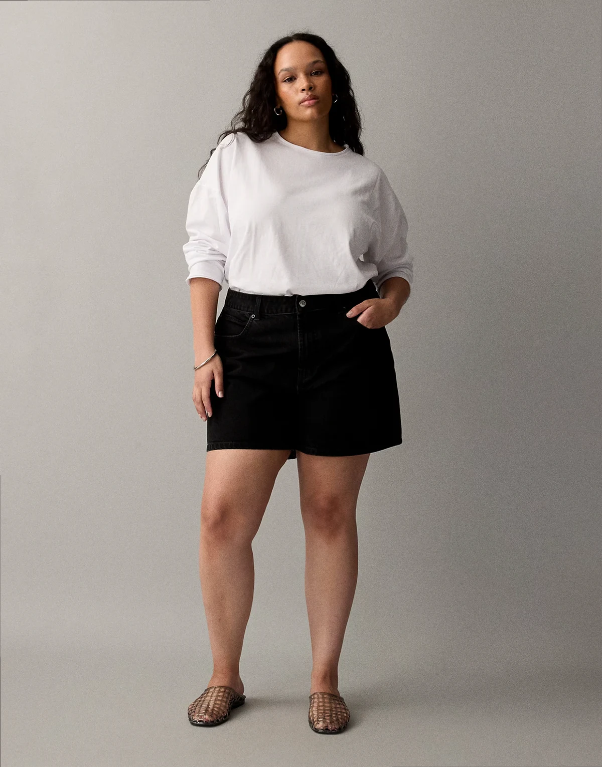 ASOS DESIGN Curve – Czarne sprane szorty jeansowe dad fit