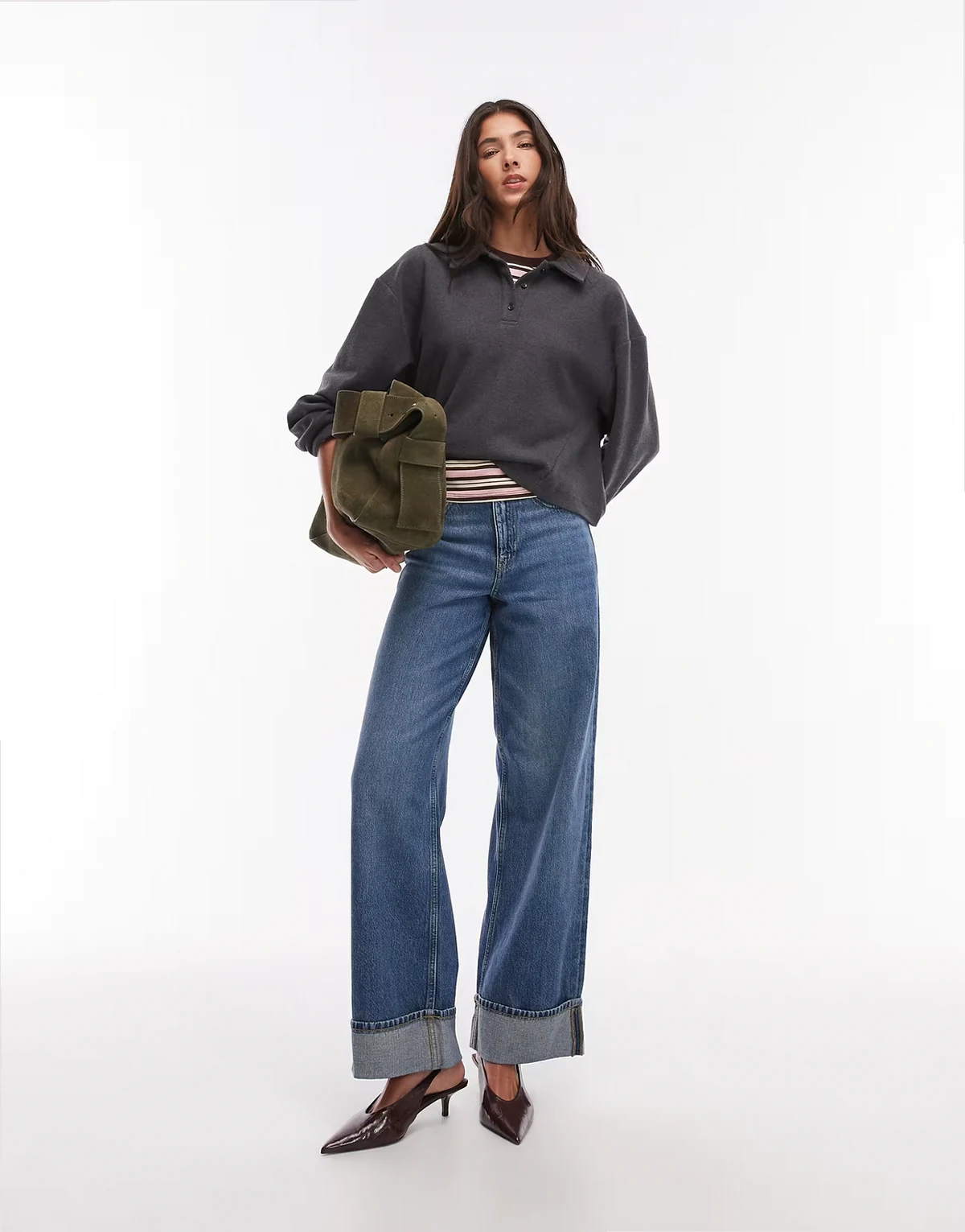 – Tokyo – Niebieskie jeansy z szerokimi podwiniętymi nogawkami