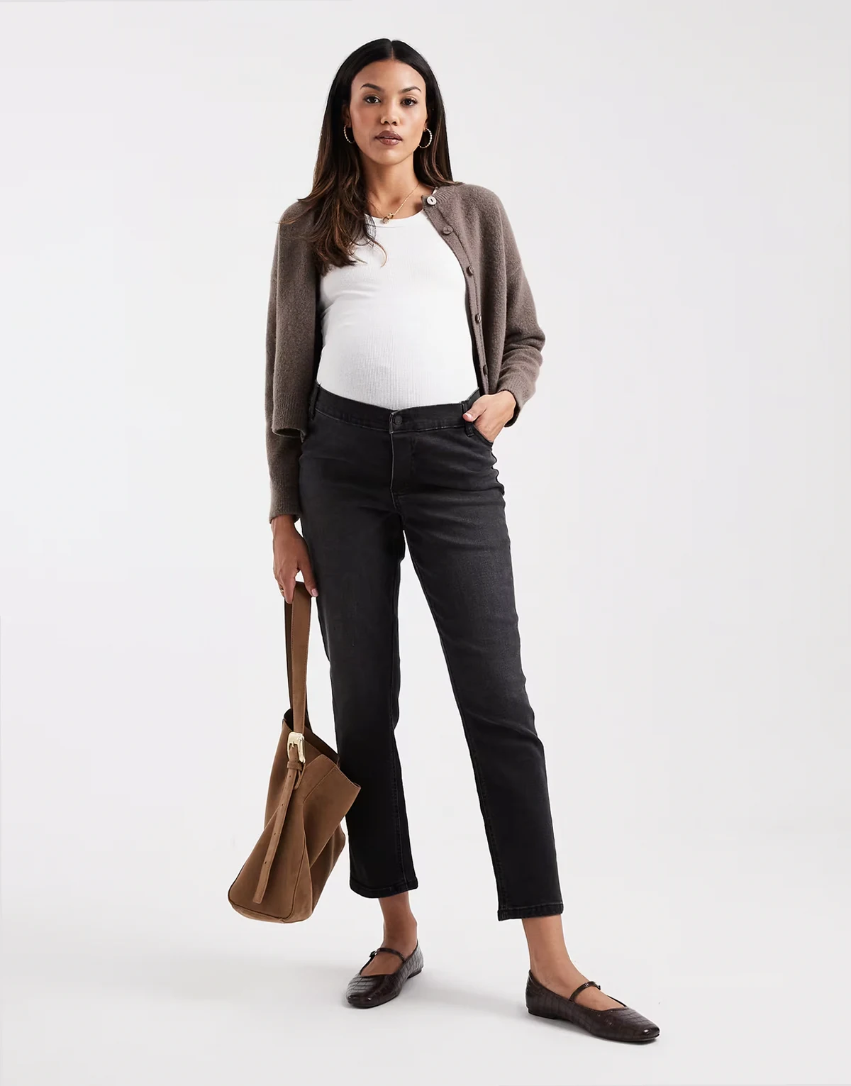 ASOS DESIGN Maternity – Bequeme Mom-Umstandsjeans in verwaschenem Schwarz mit schmalem Schnitt