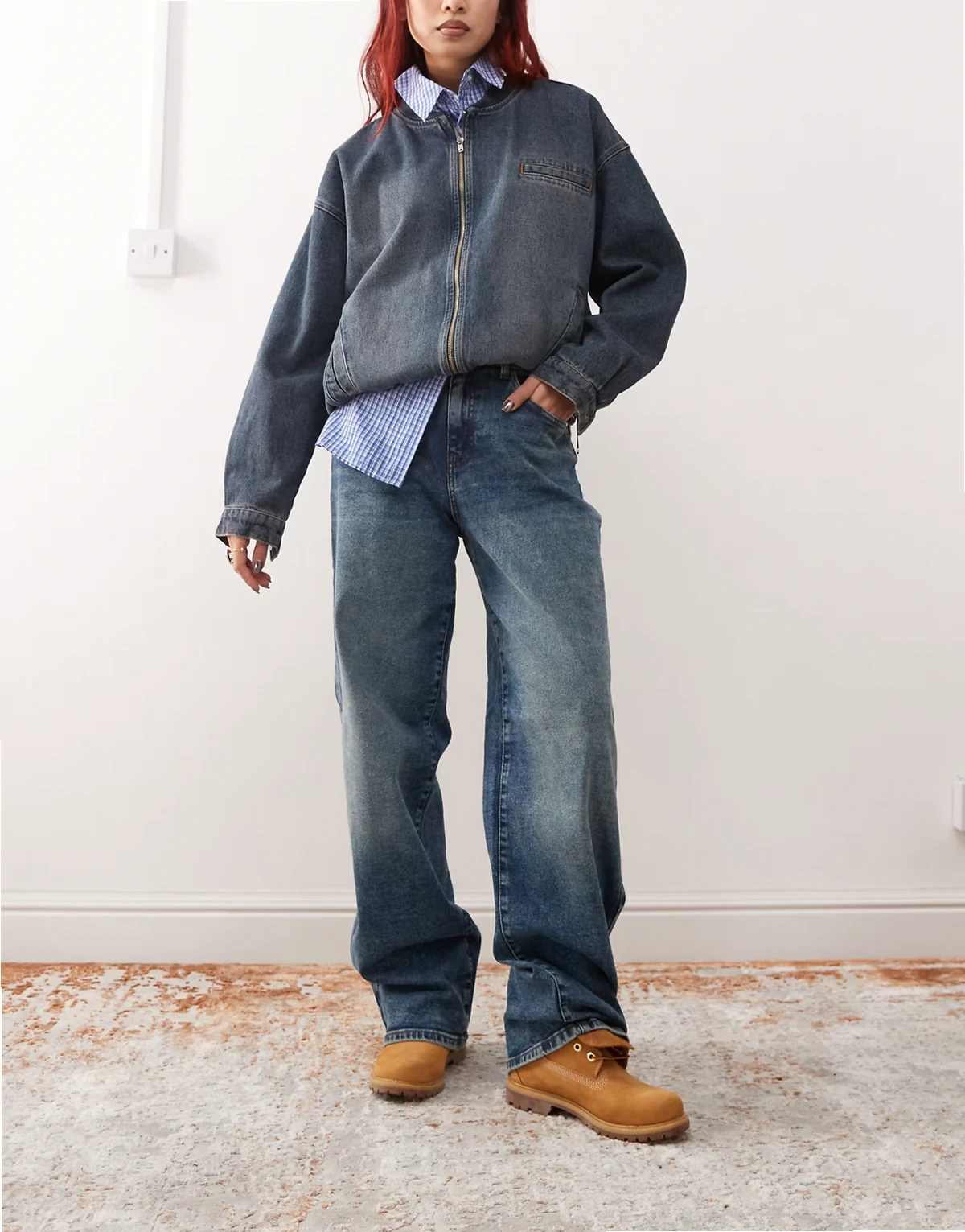 – Josie – Weite Jeans in mittlerer Waschung mit hohem Bund