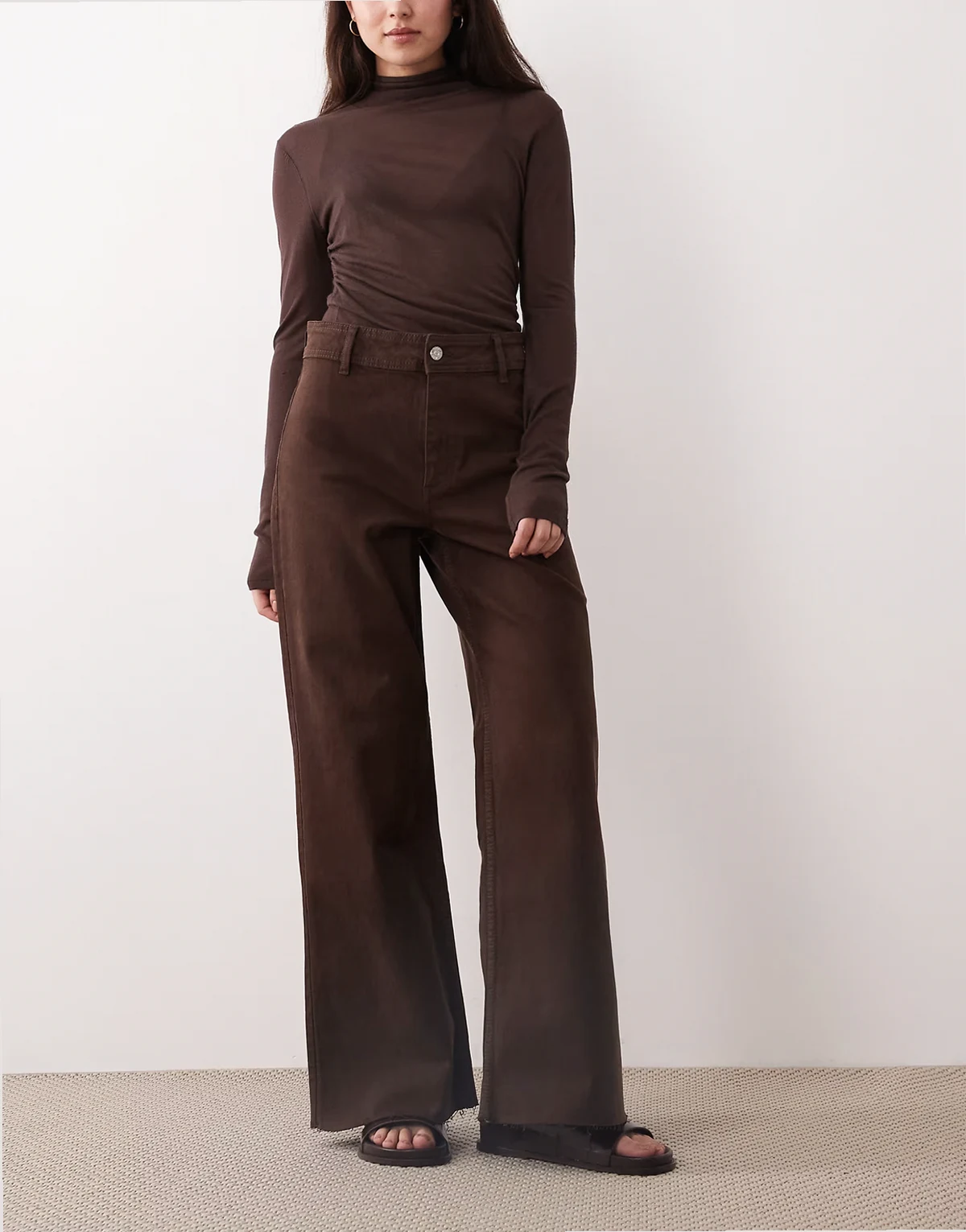 – Catherin – Straight Jeans aus Baumwollmix in Schokobraun
