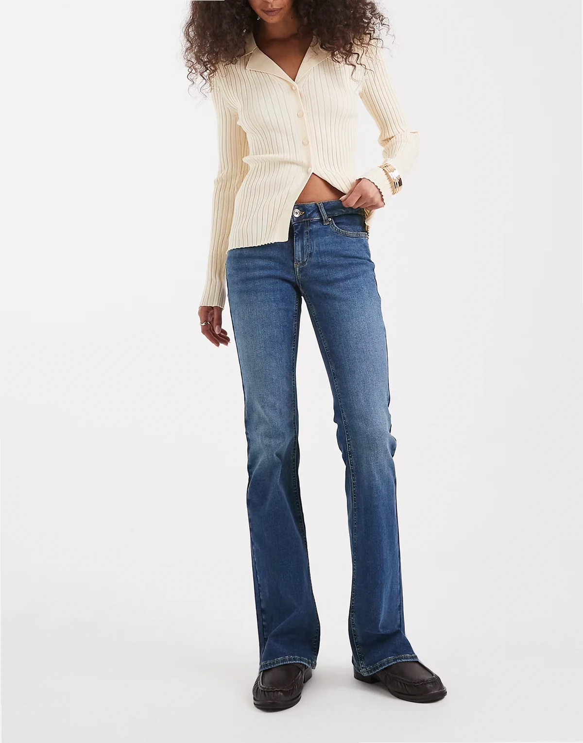 – Blush – Schlagjeans in dunkler Waschung