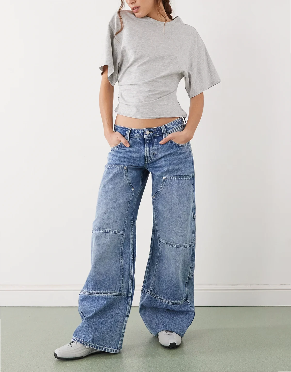 – Encino – Jasnoniebieskie jeansy w stylu roboczym