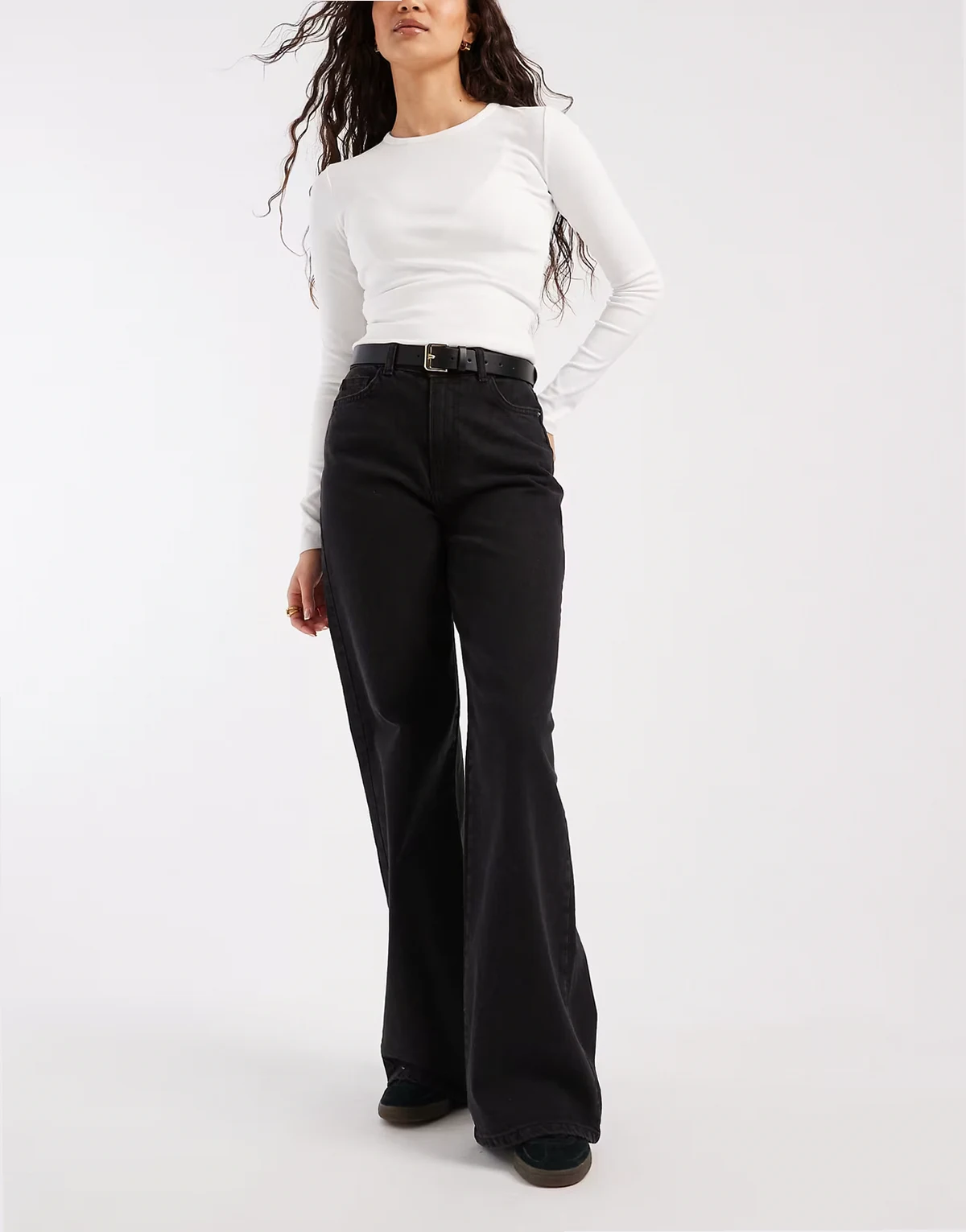 Selma high rise wide leg jeans in black denim
