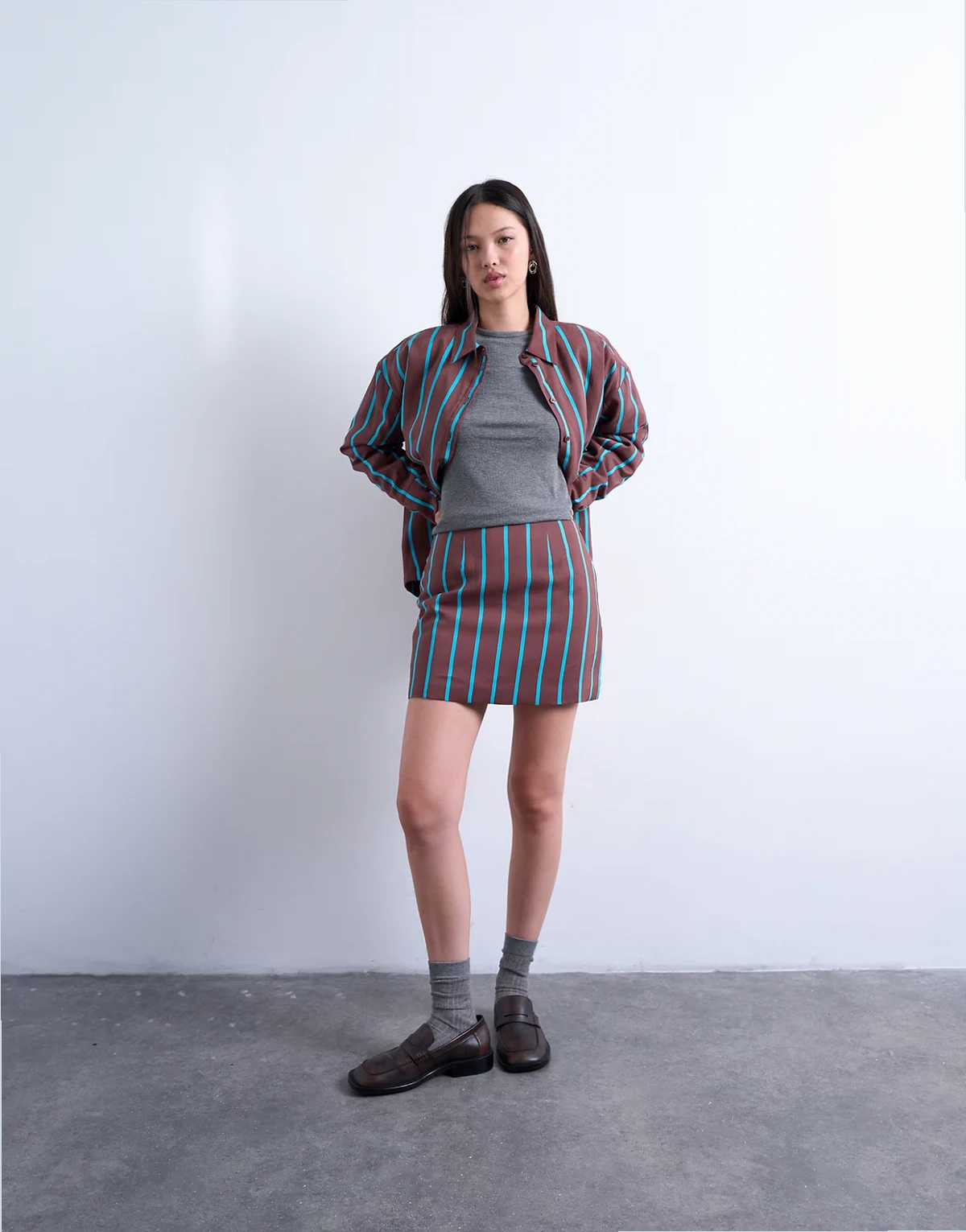 – Gestreifter A-Linien-Minirock, Kombiteil