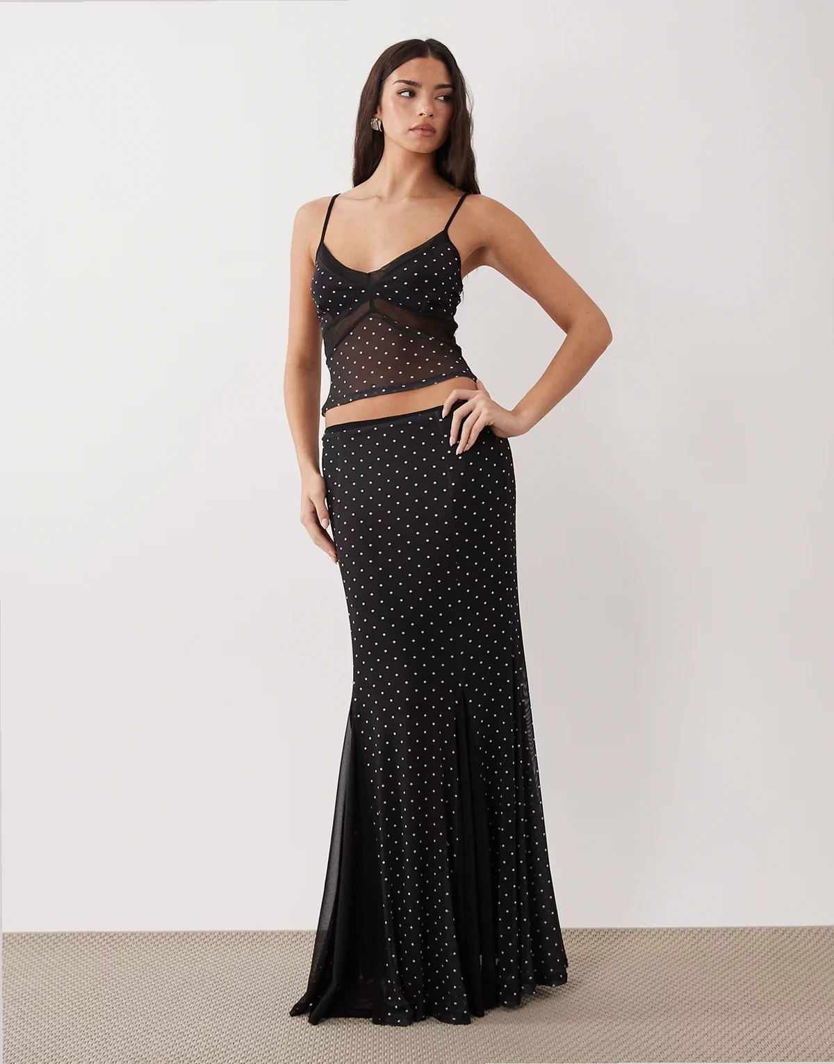 spot mesh maxi skirt in black -set