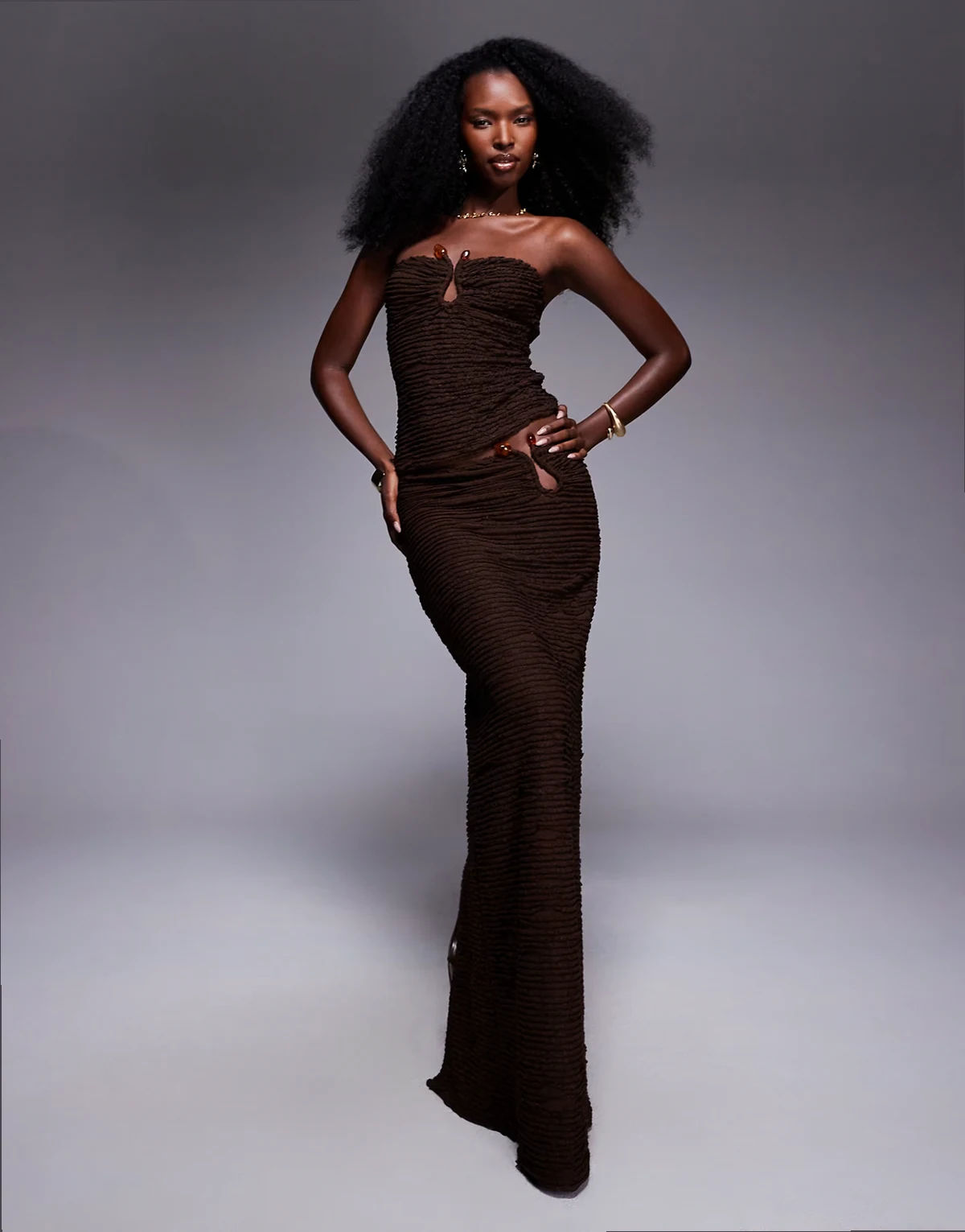 maxi beach skirt with hardware detail in mocha