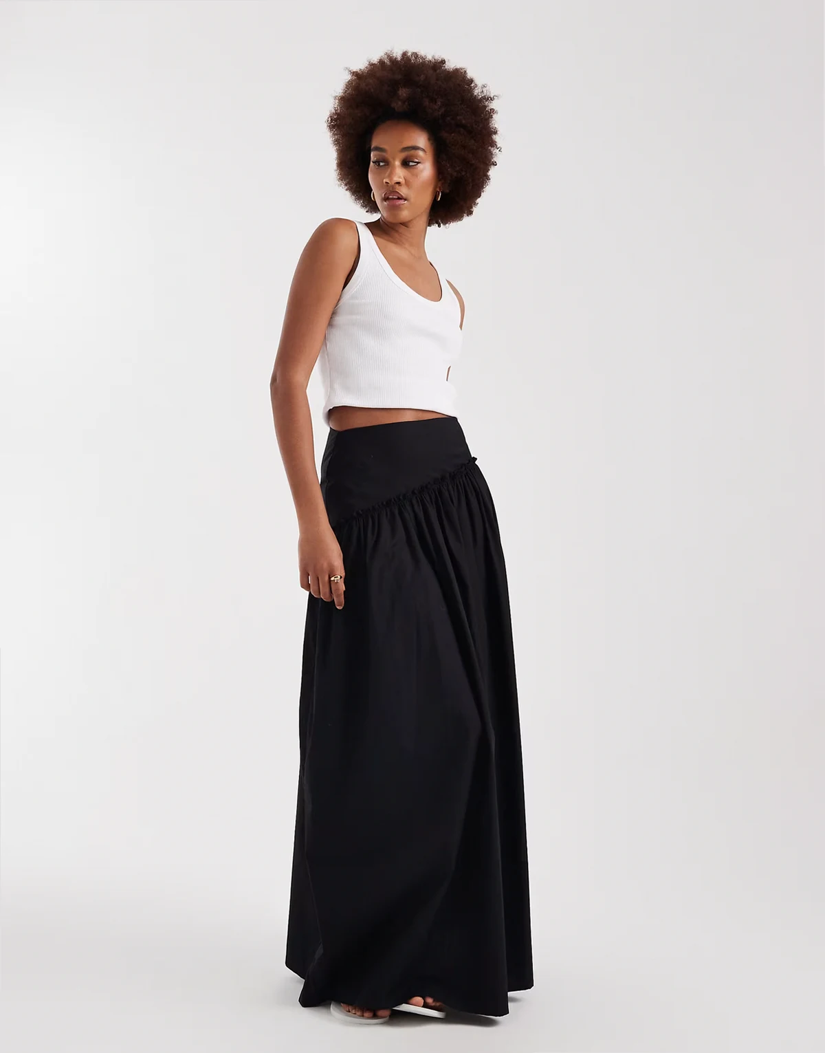 ASOS DESIGN Tall – Czarna asymetryczna spódnica maxi z obniżoną talią