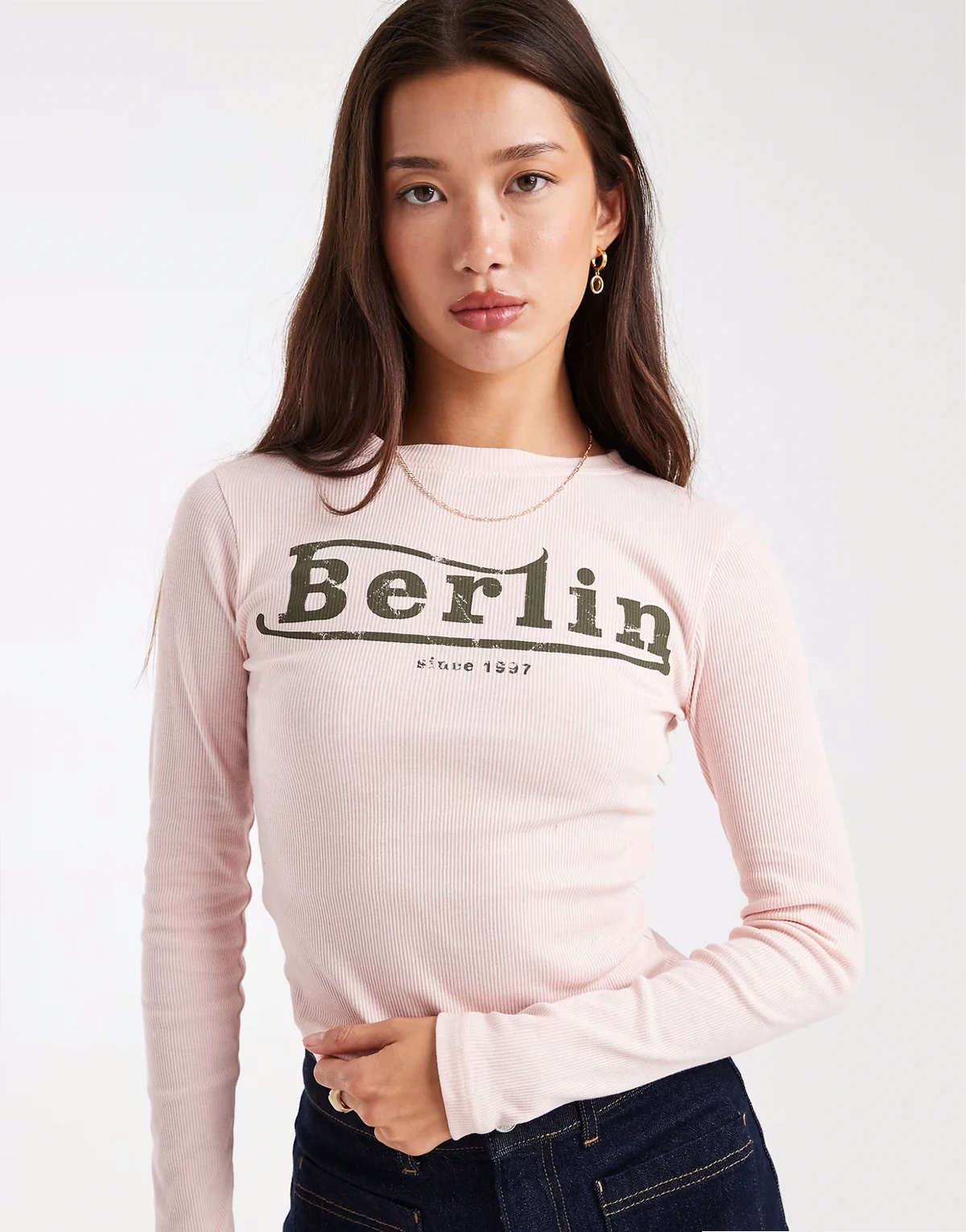 long sleeve ribbed top with berlin graphic in pink