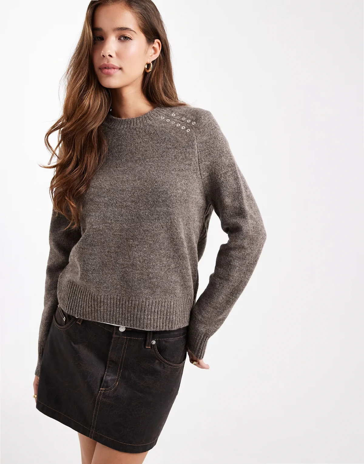 Teen knit sweater with grommet detailing in brown
