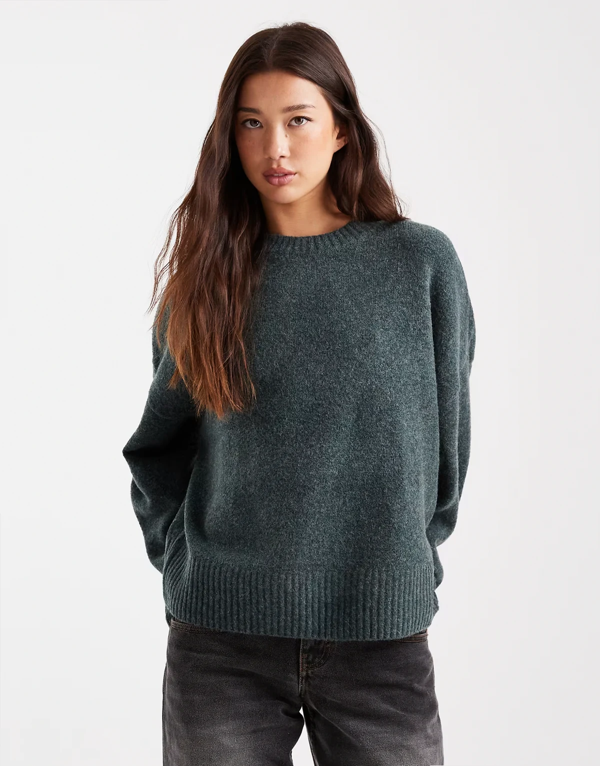 – Weicher Pullover in Balsamgrün mit O-Ausschnitt