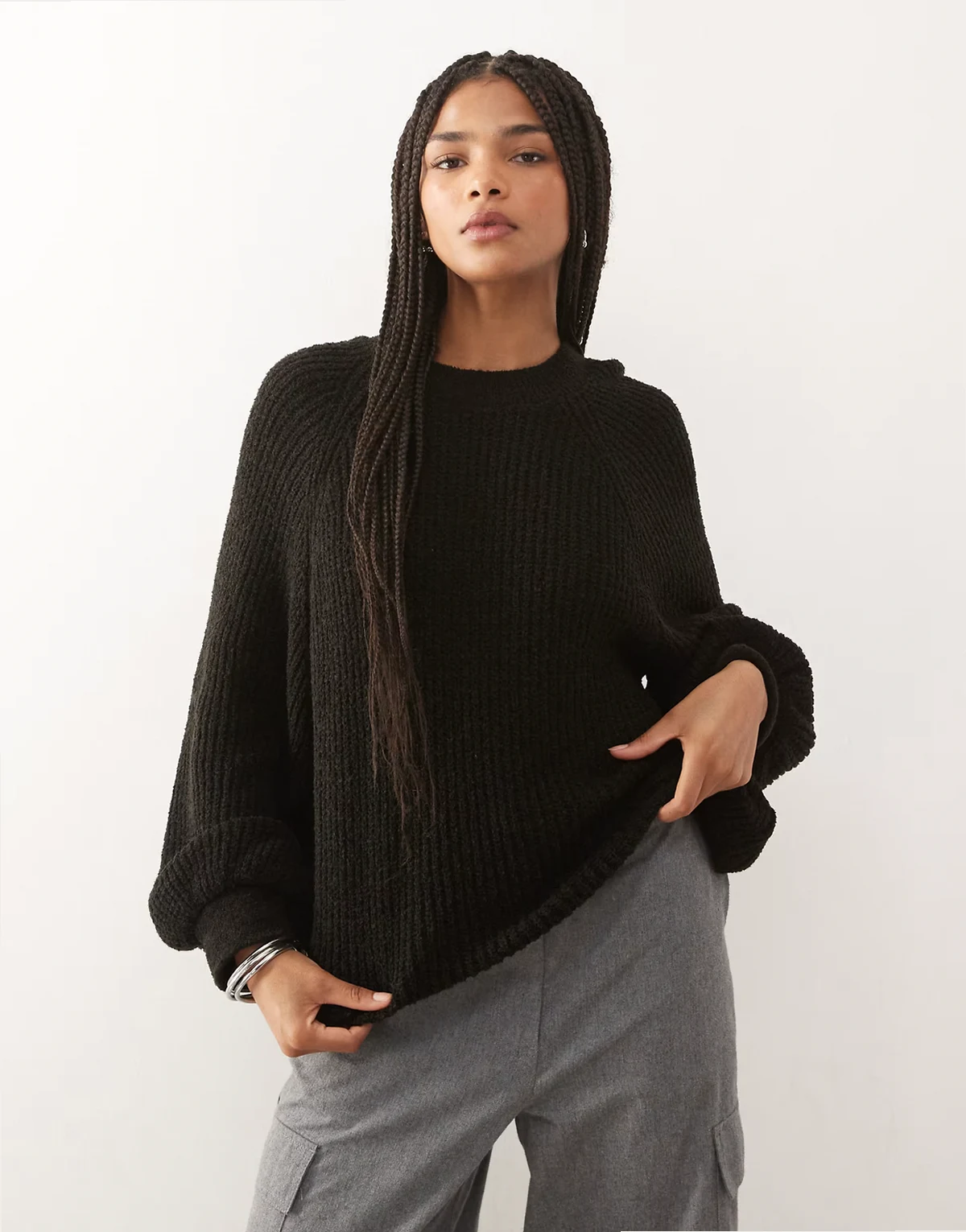 knit crew neck knit sweater with raglan balloon sleeves in black