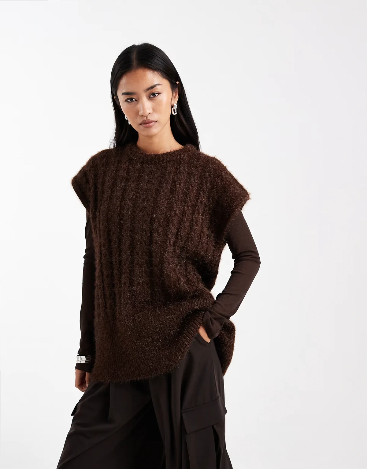 knitted oversized tank in brown cable stitch