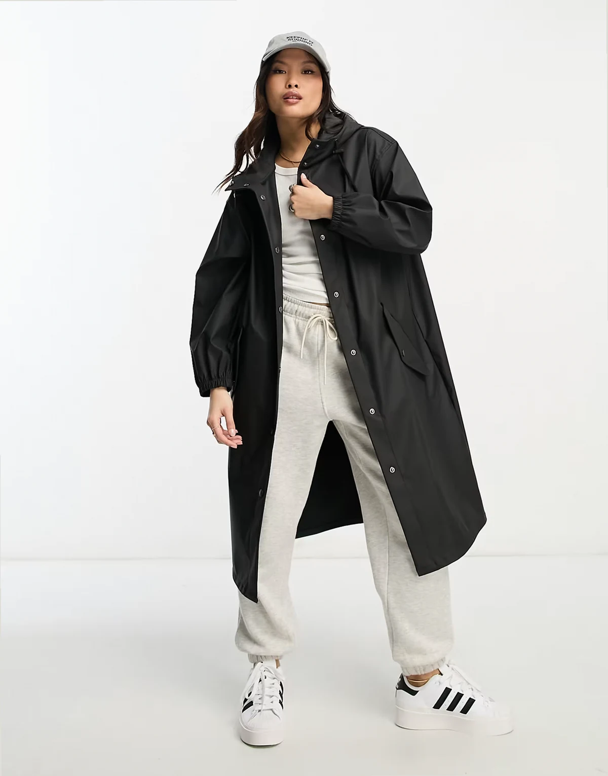ASOS DESIGN Petite – Czarna gumowana parka przeciwdeszczowa