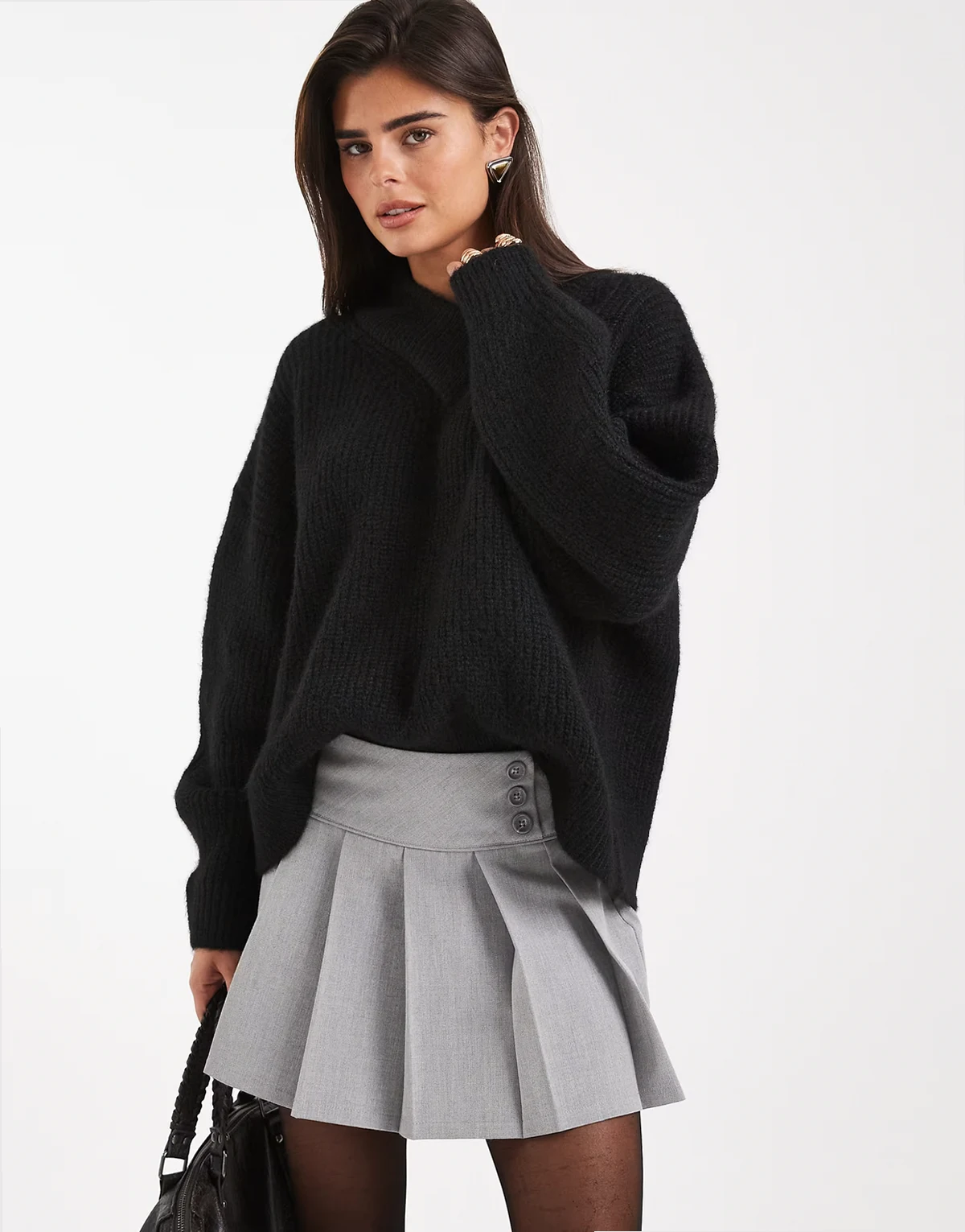 v-neck sweater in black