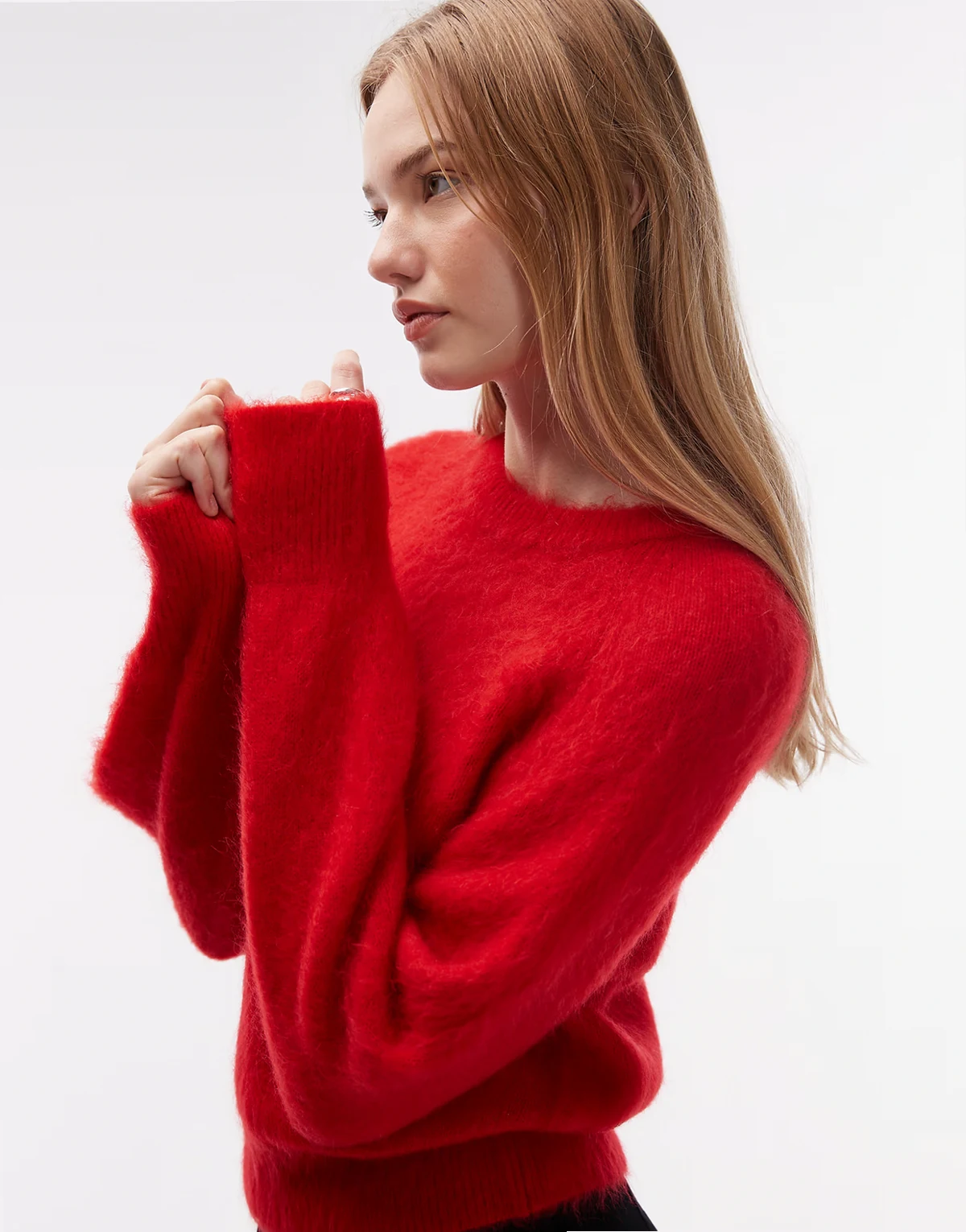 – Kurz geschnittener Pullover aus Mohair-Wollmix in Rot