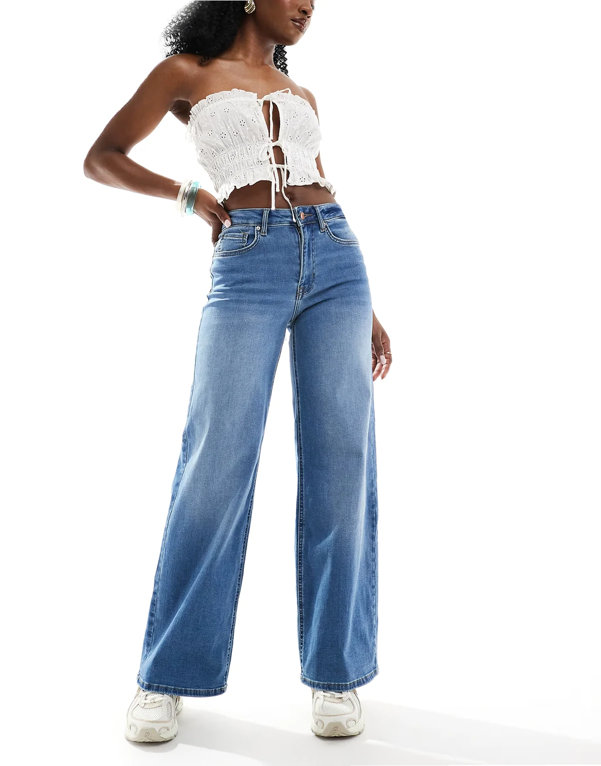 – Madison – Jeans in Mittelblau mit hohem Bund und weitem Bein
