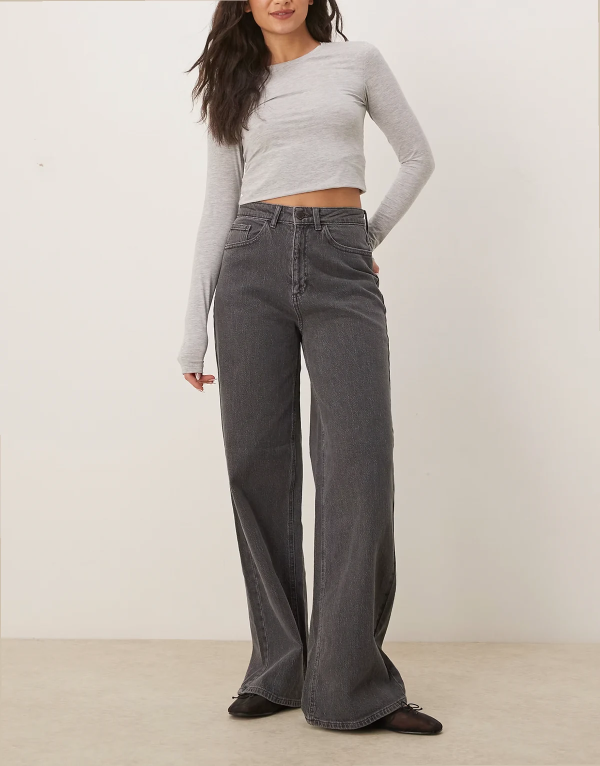 – Freya – Denim-Jeans in Grau mit hoher Taille und weitem Bein