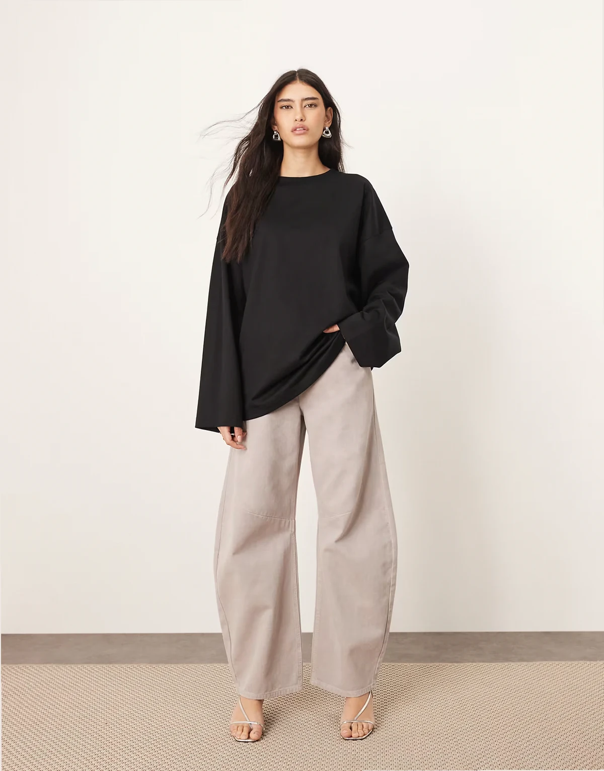 Sydney denim barrel leg jeans in dove gray