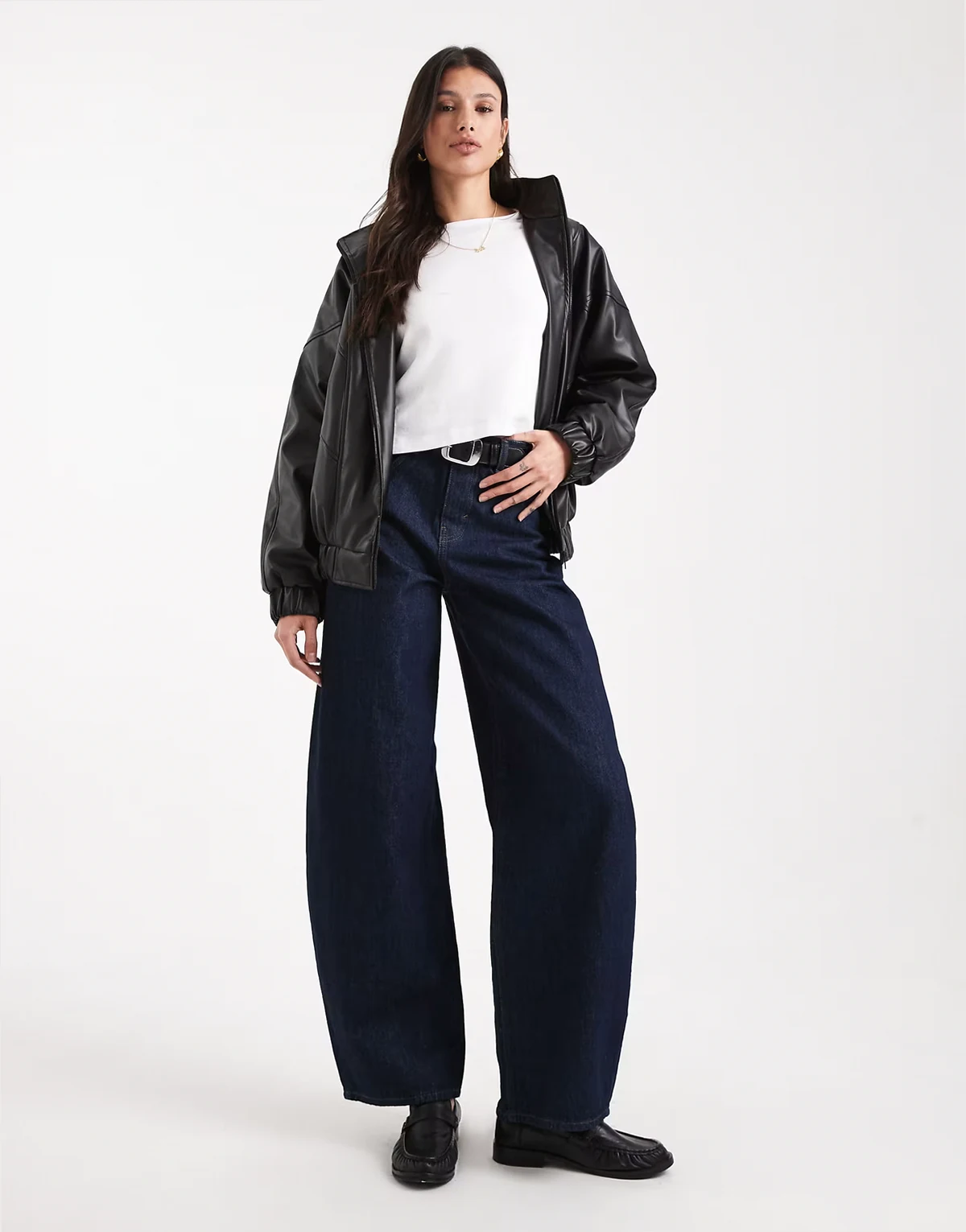 – Taylor – Barrel-Jeans in Dunkelblau mit hohem Bund