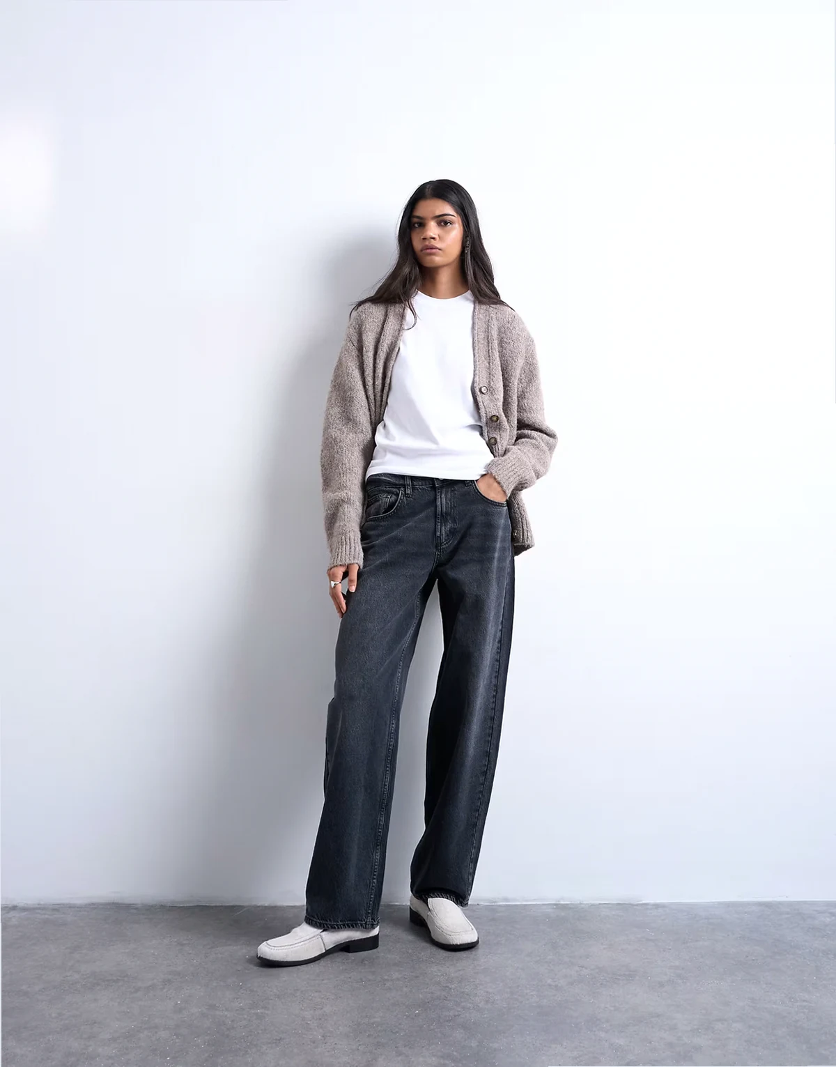– Lowrie – Baggy Jeans in verwaschenem Schwarz mit niedrigem Bund