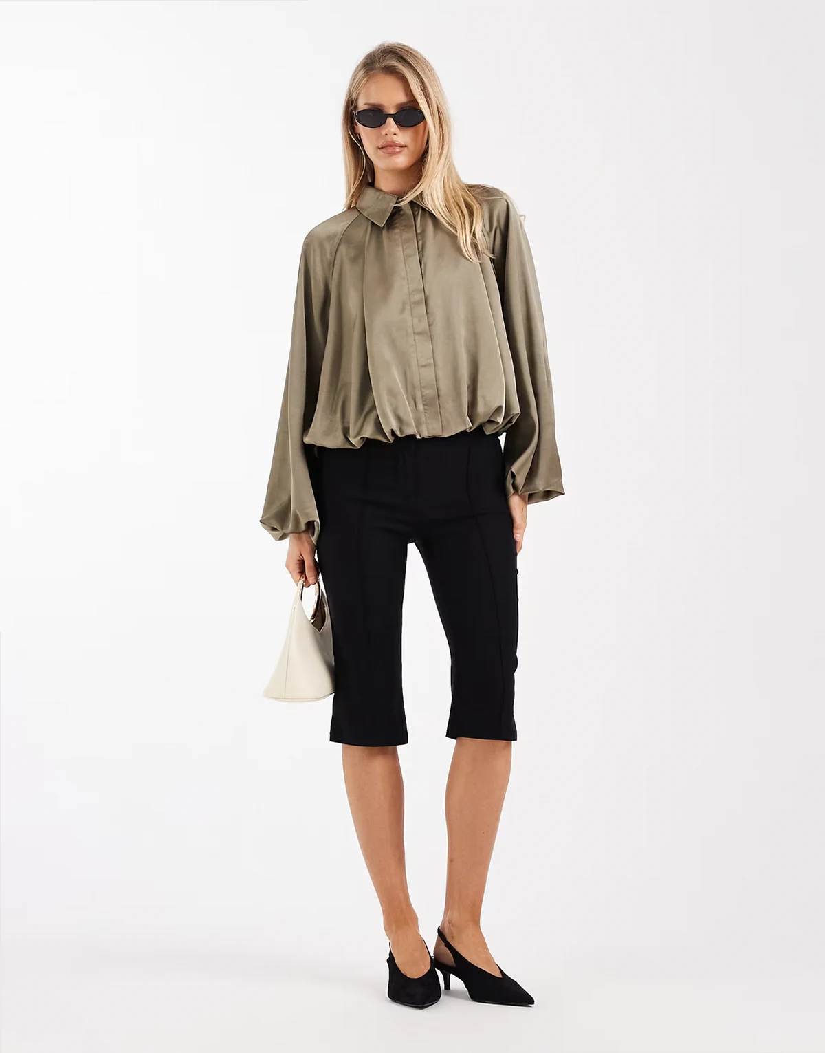 4th& Reckless – Czarne spodnie capri z bengaliny z rozcięciami z boku