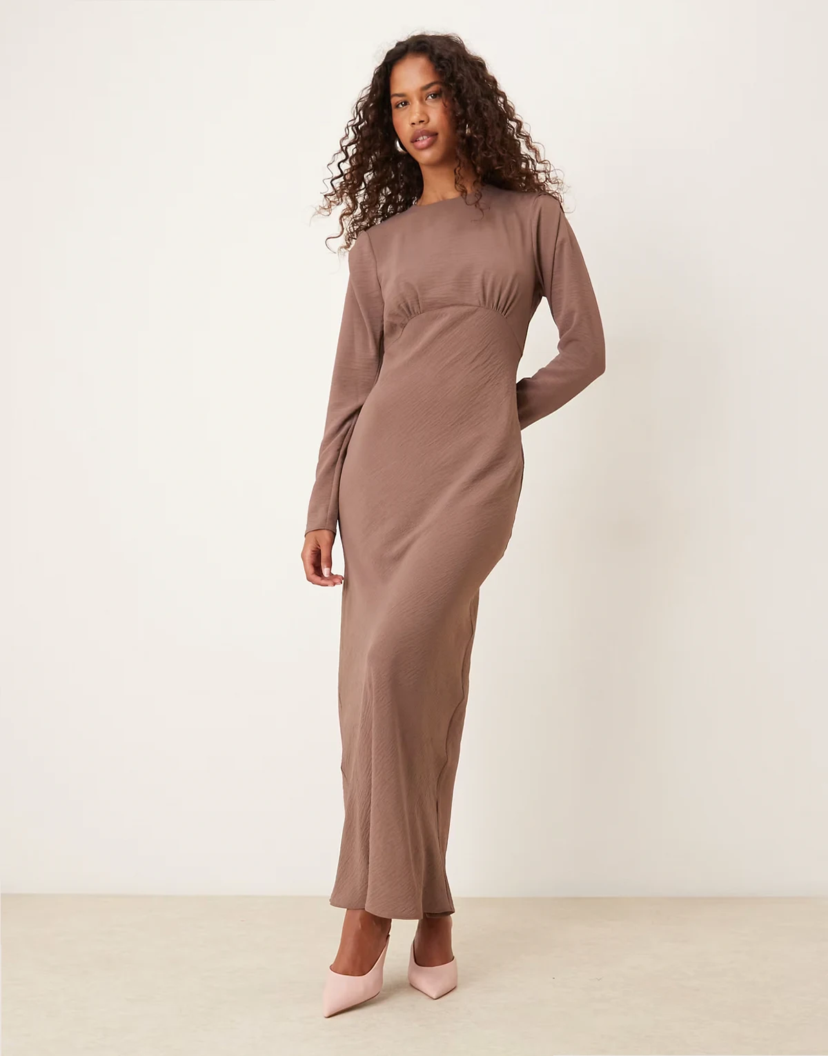 bias bust detail maxi dress in deep taupe
