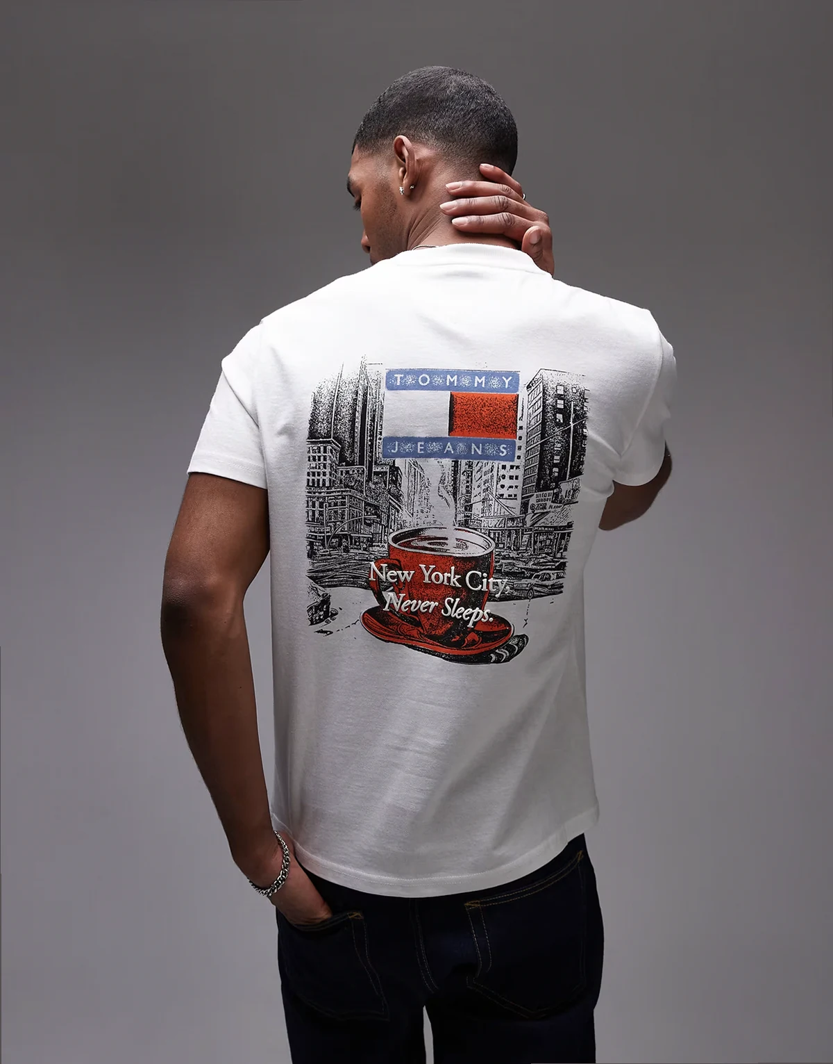 – T-Shirt in Weiß mit „New York“-Kaffee-Print auf dem Rücken