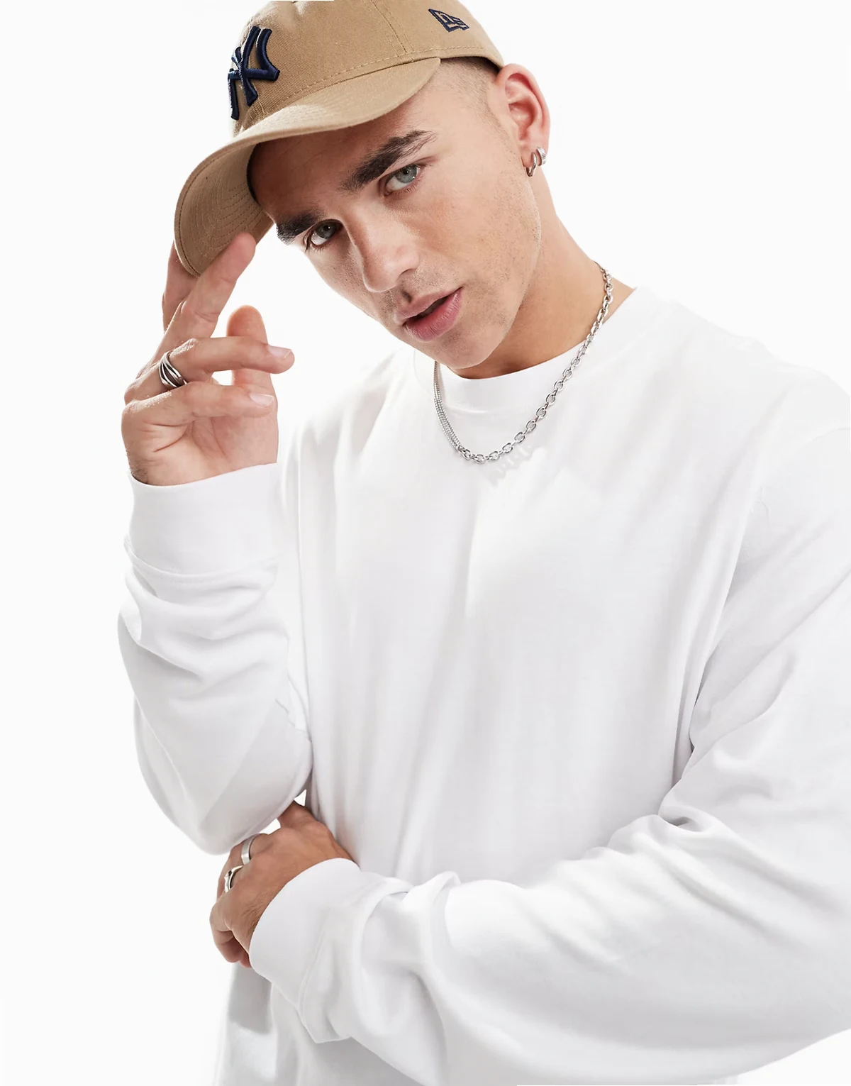 oversized long sleeve t-shirt in white