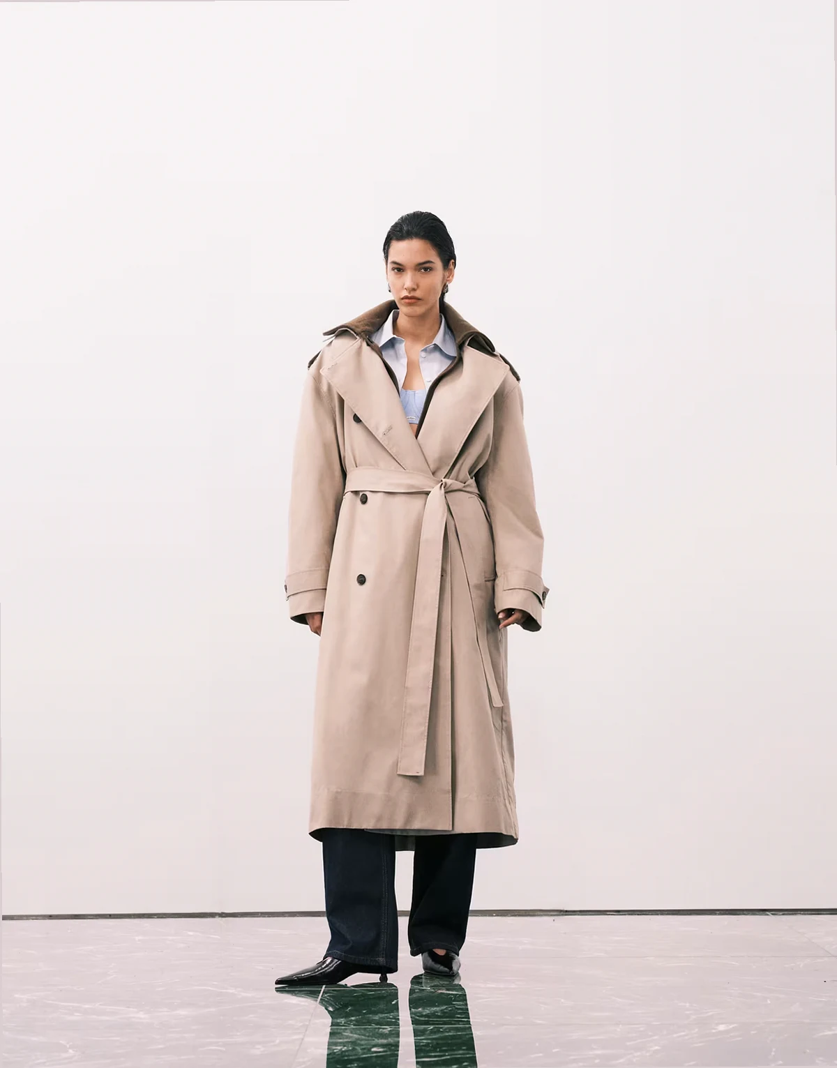 – Hochwertiger Woll-Trenchcoat in Beige mit herausnehmbarem Futter