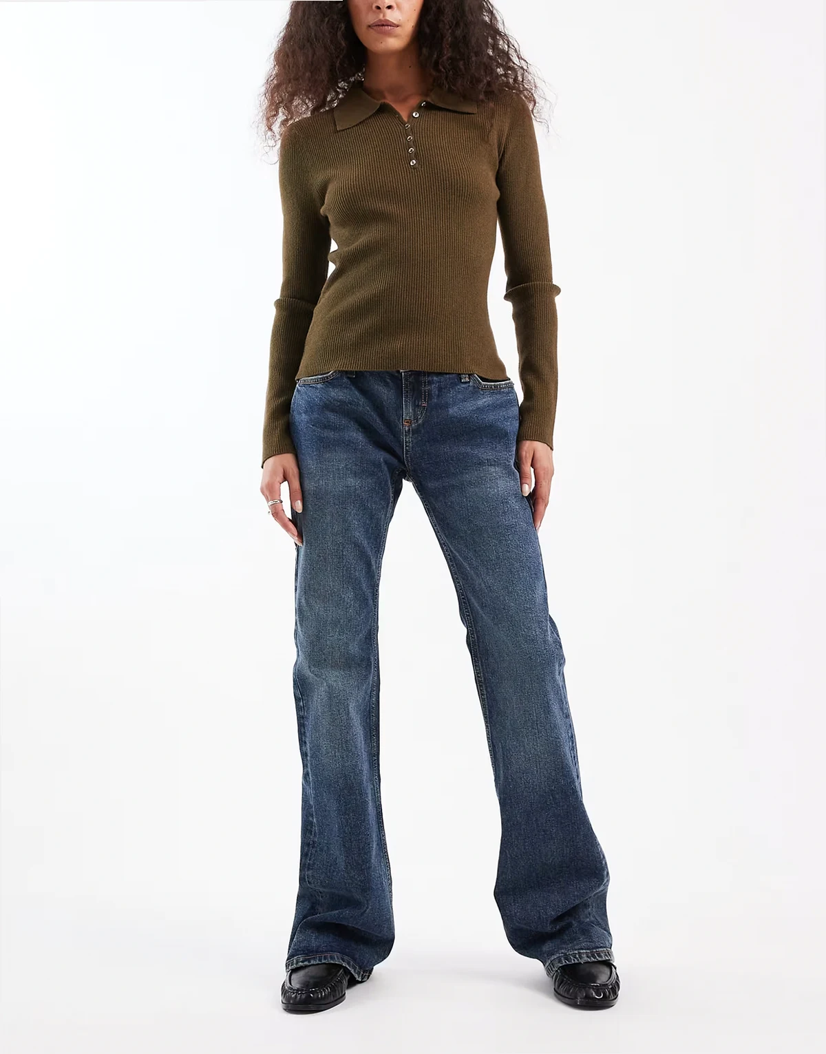 – Bootcut-Jeans in Teardrop Blue mit niedrigem Bund
