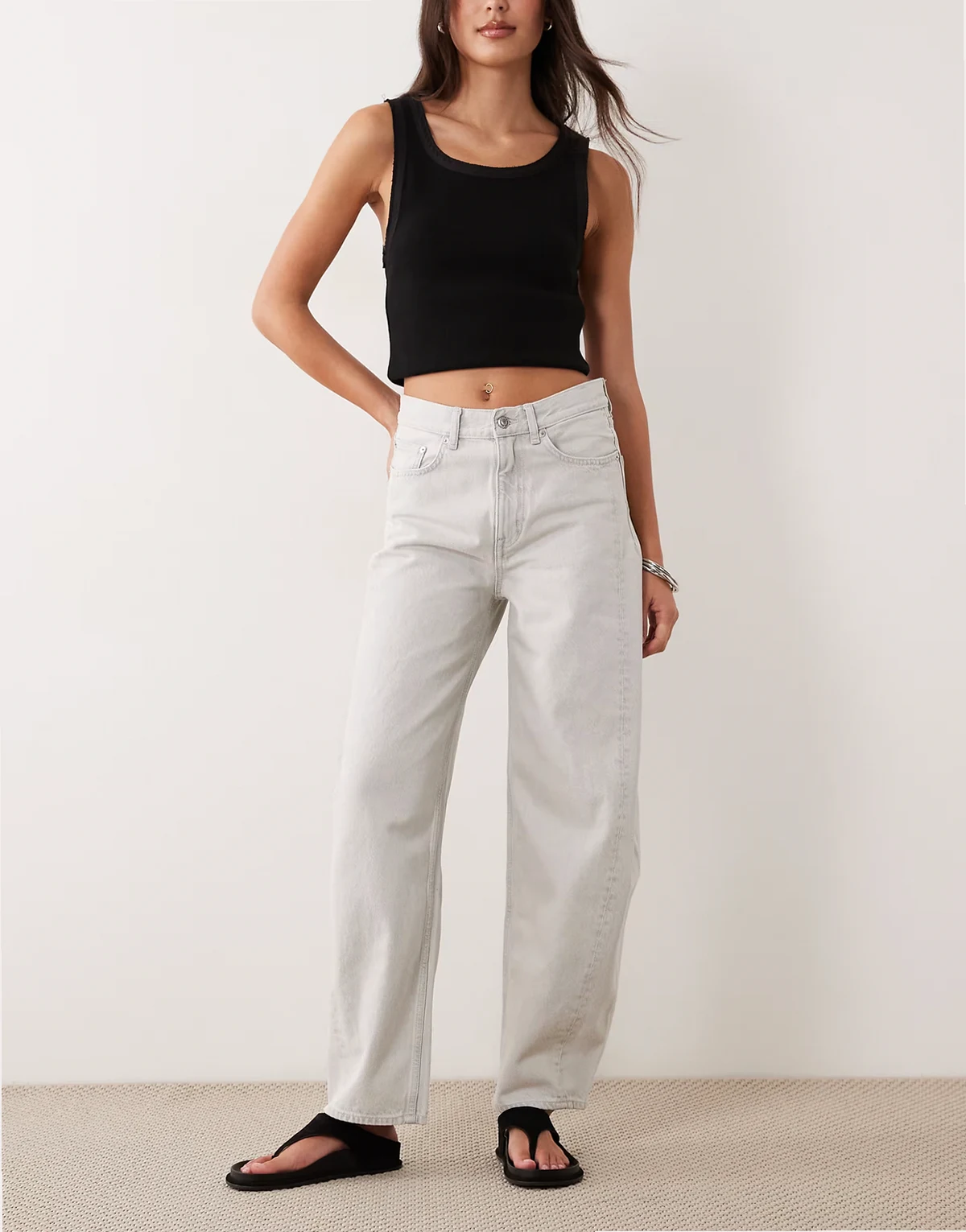 – Bloom – Barrel-Fit-Jeans in Wollweiß