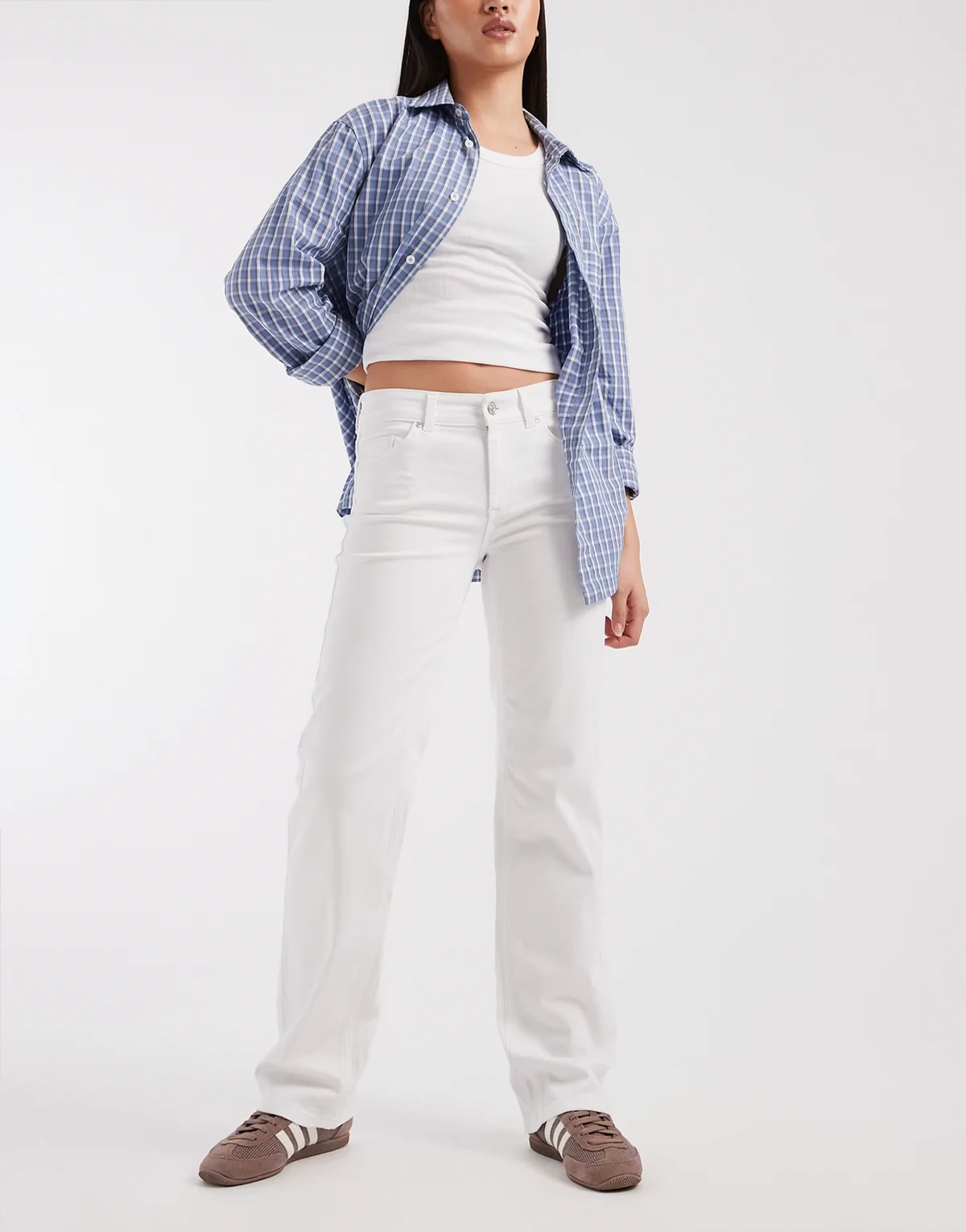 – Blush – Jeans in Weiß mit mittelhohem Bund und geradem Schnitt