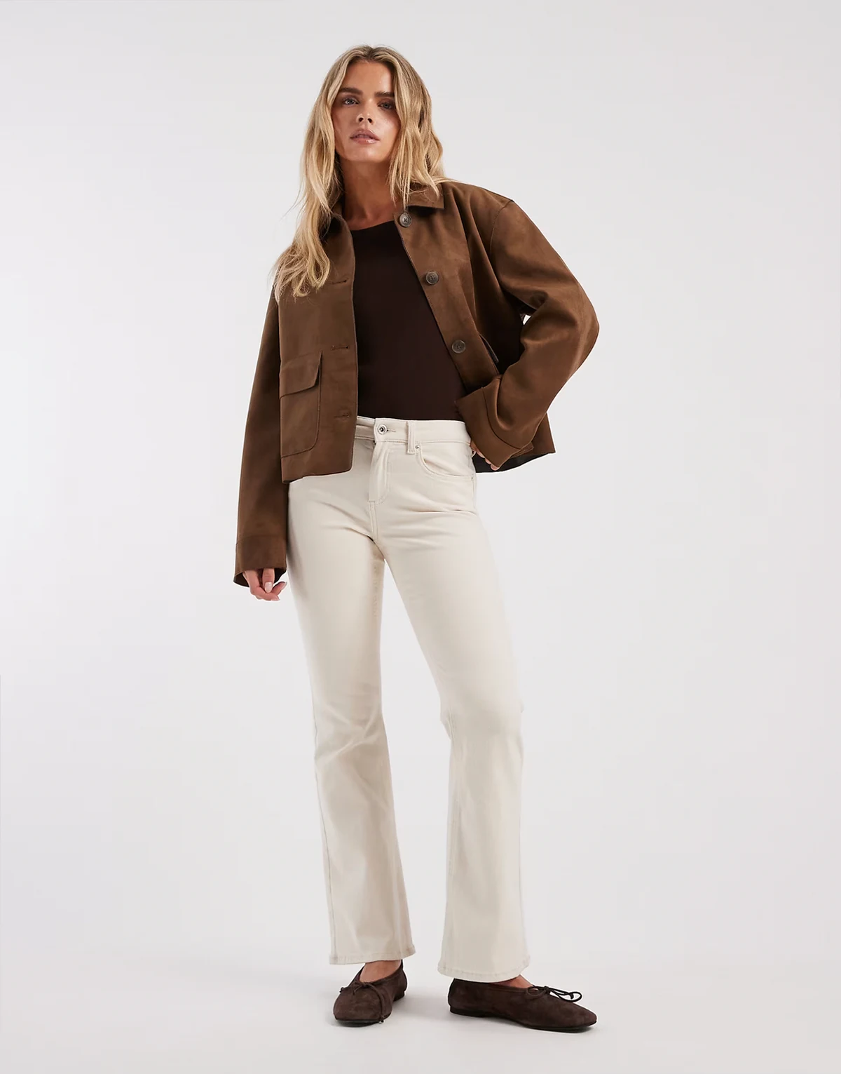 – Blush – Jeansy dzwony z podwyższonym stanem w kolorze ecru