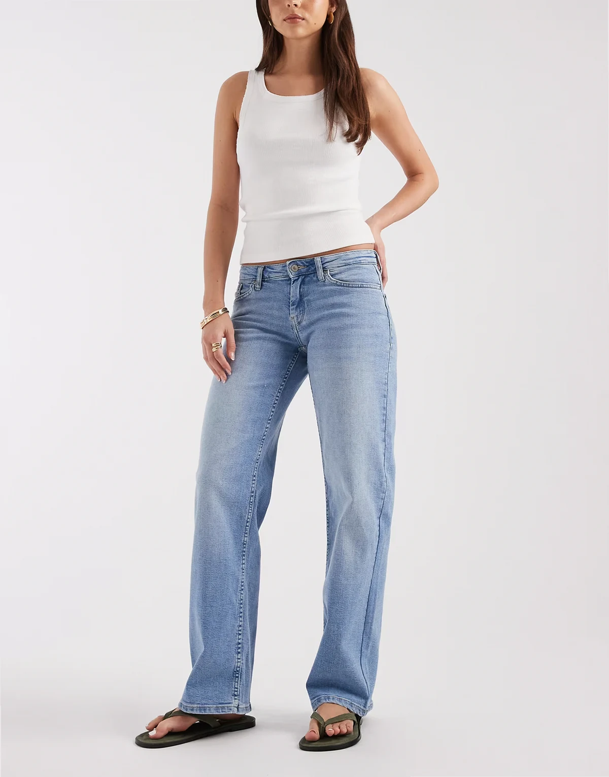 – Judy – Jeans in Hellblau mit weitem Bein und niedrigem Bund
