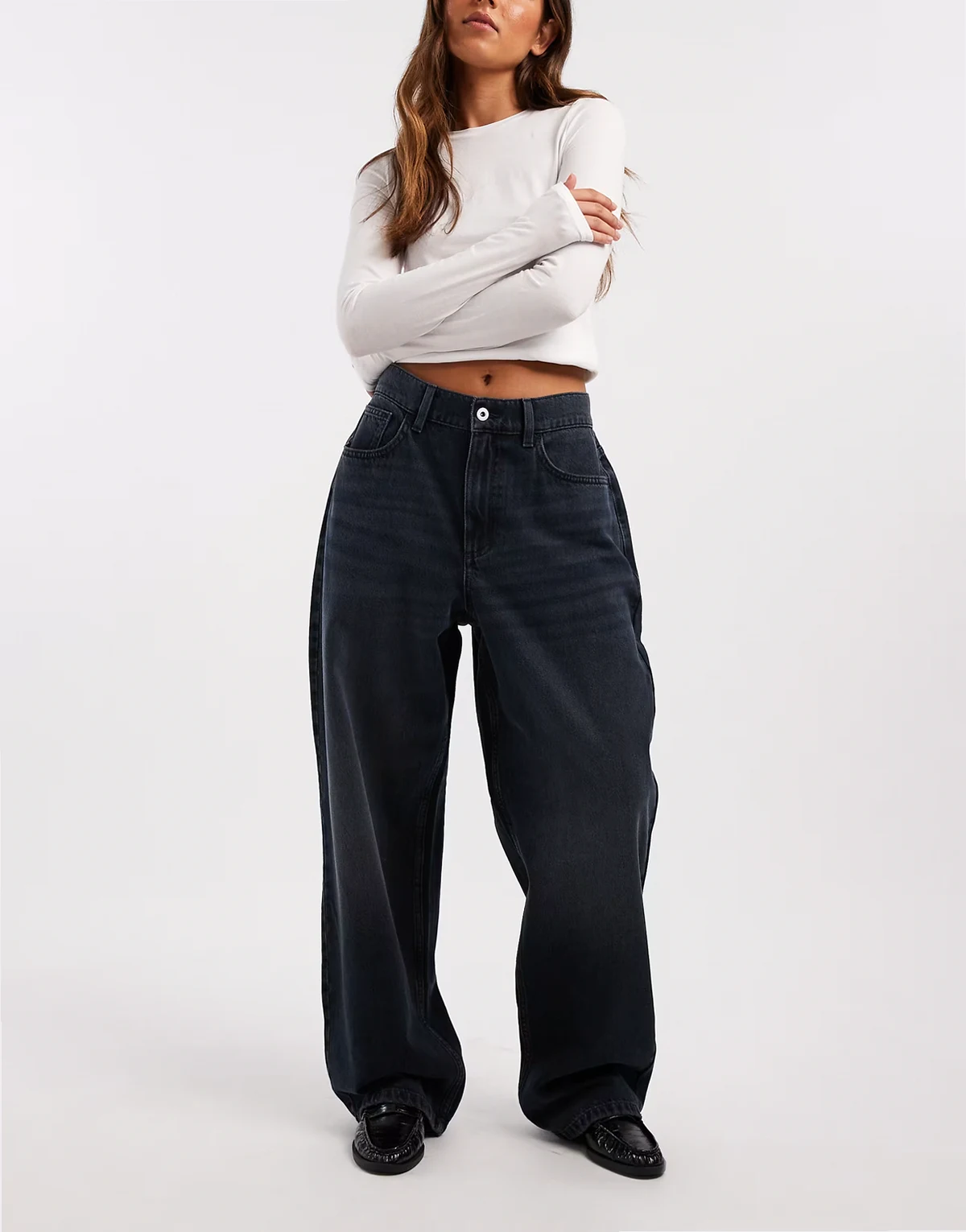 – X001 – Antifit-Jeans in dunklem Marineblau mit mittelhohem Bund