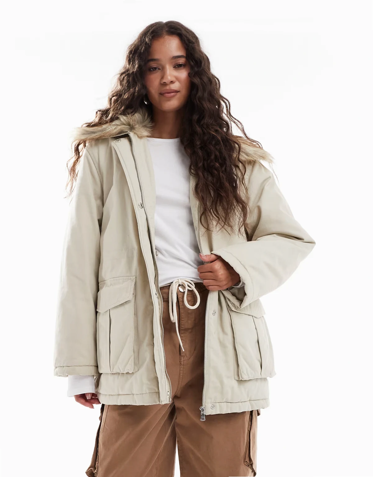 – Parka in Steinbeige mit Kunstpelz-Kragen