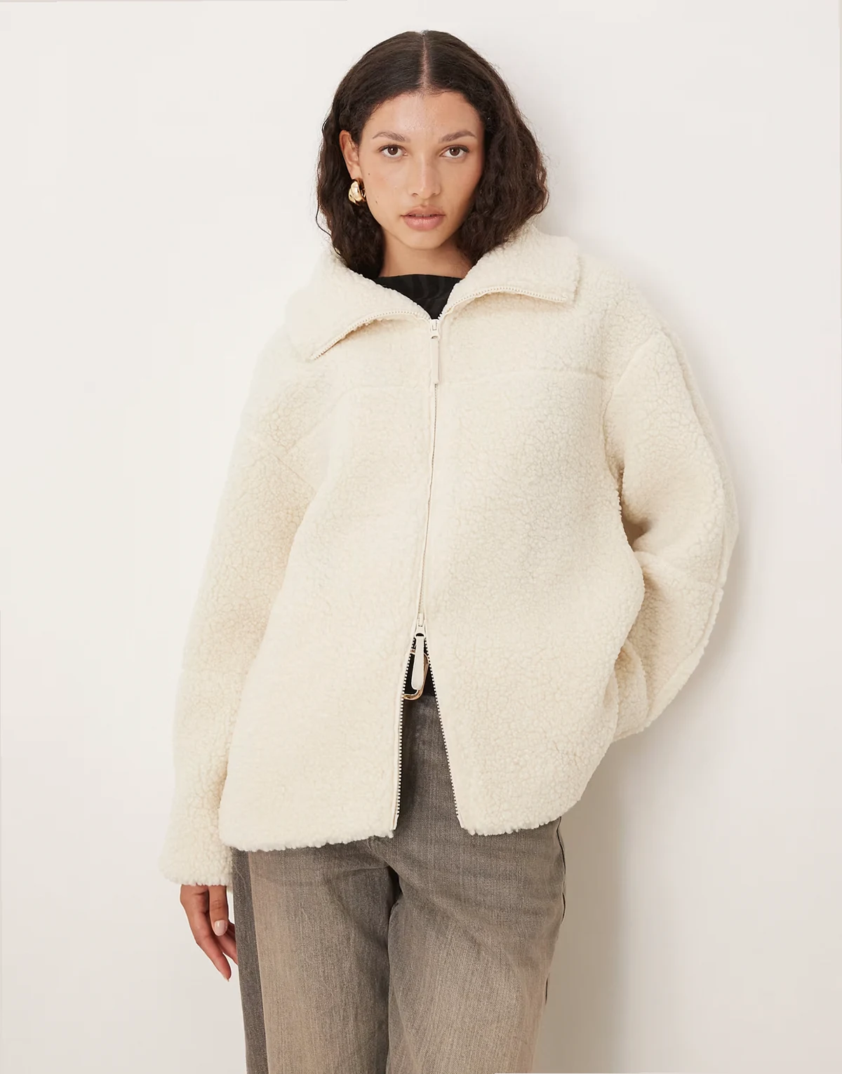 – Hemdjacke aus Teddyfell in Cremeweiß mit Reißverschluss