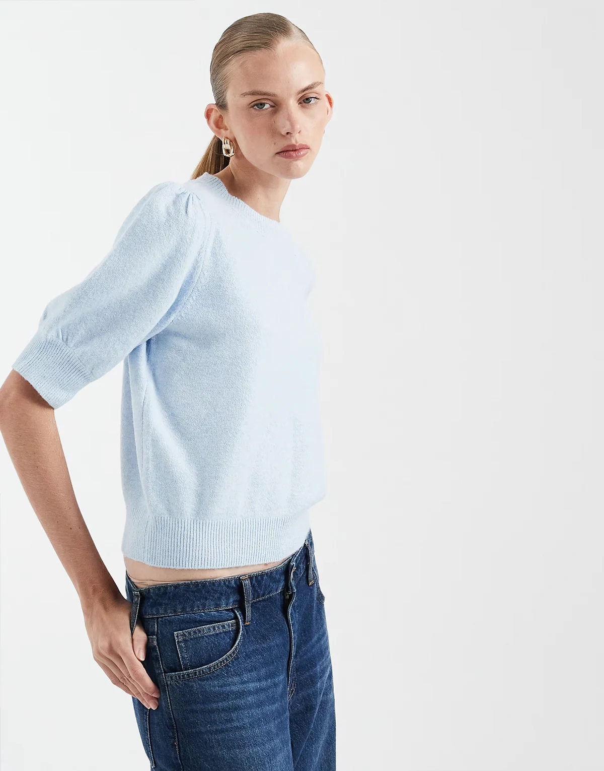 short sleeve knit top in soft heathered blue