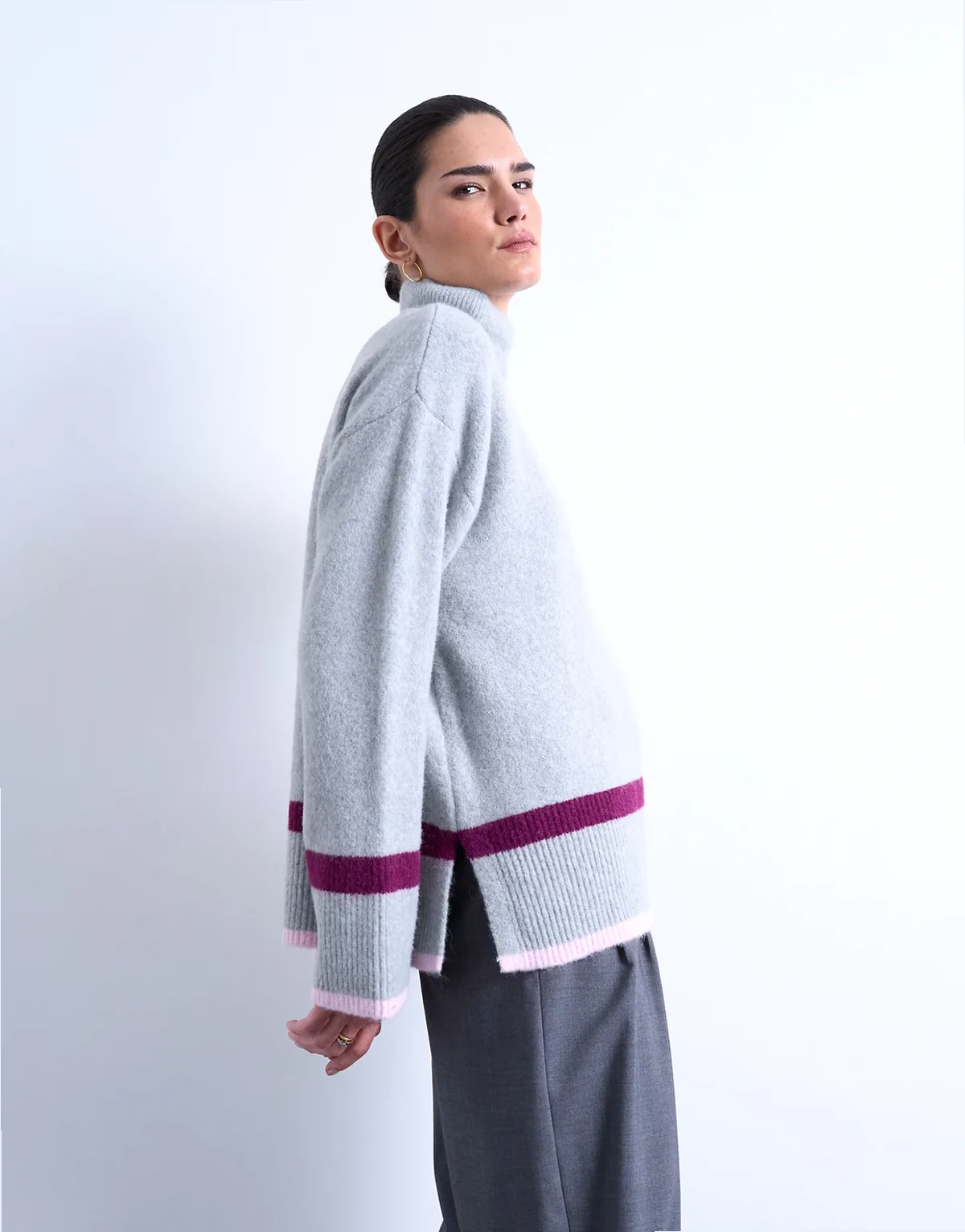 placement stripes sweater in gray