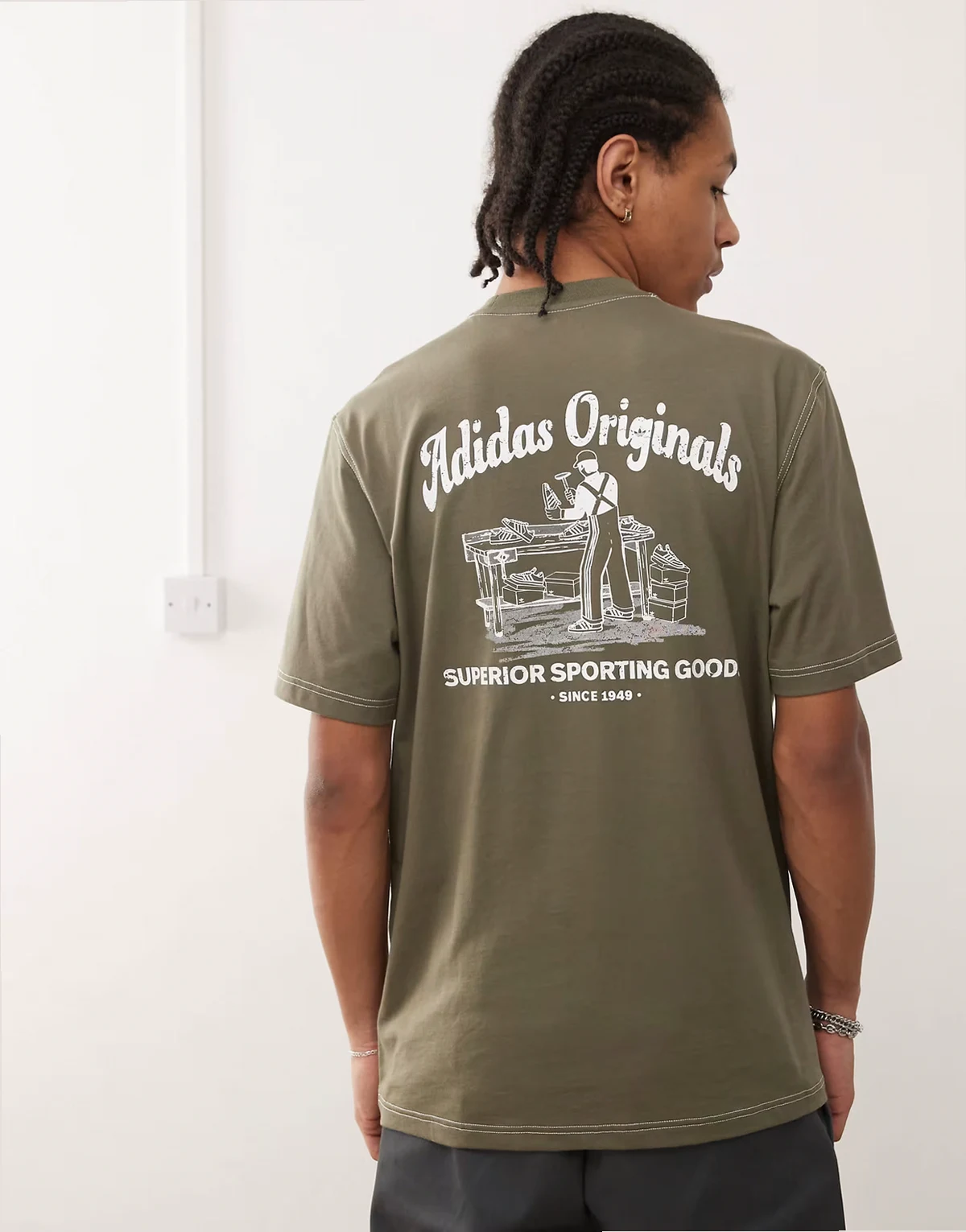 back graphic t-shirt in khaki