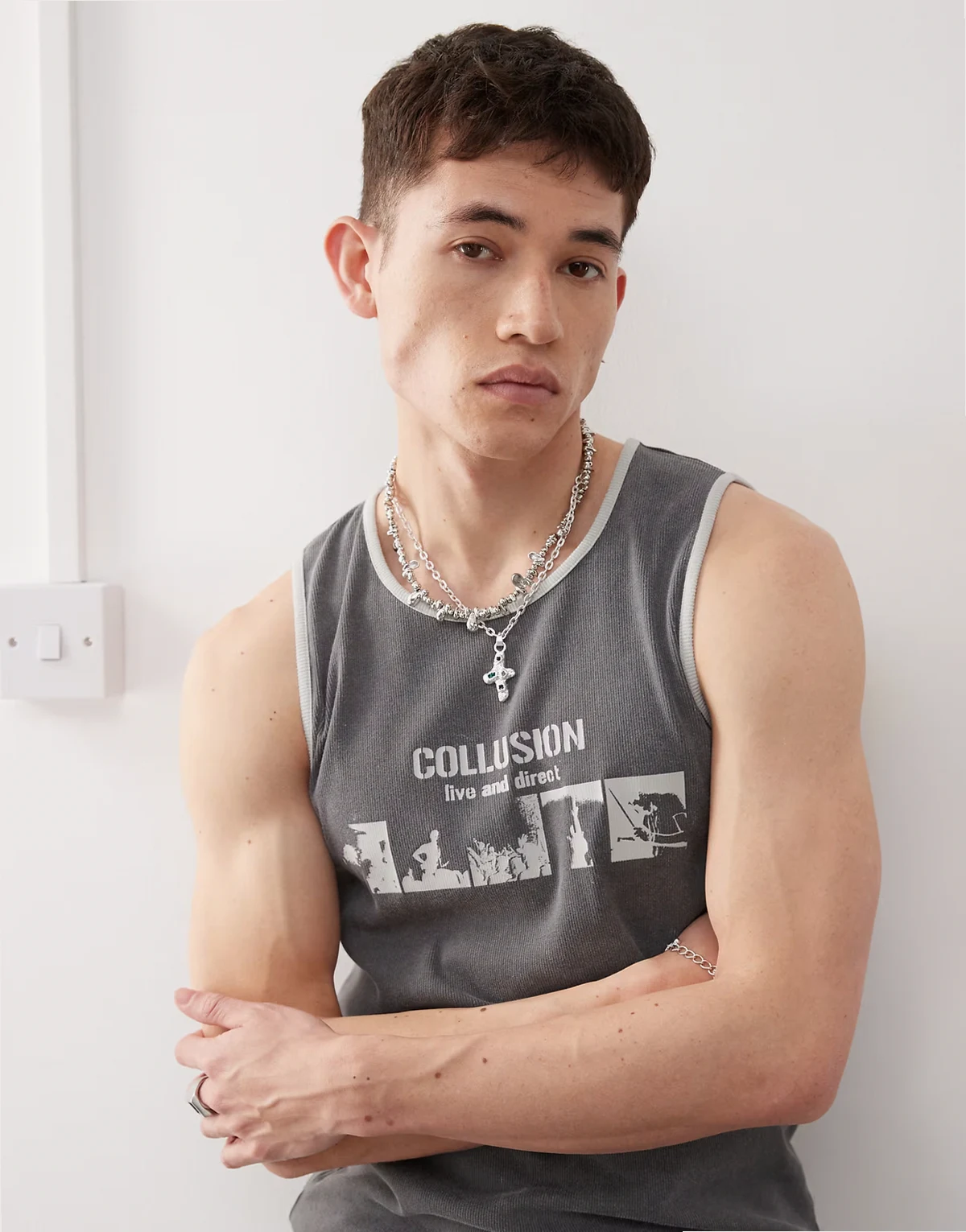relaxed skater fit tank top in washed black with graphic
