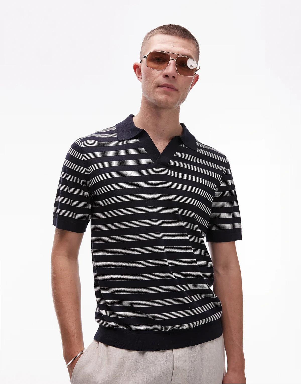 – Gestreiftes Polohemd aus Strick mit T-Shirt-Ärmeln aus Baumwoll-Leinenmix