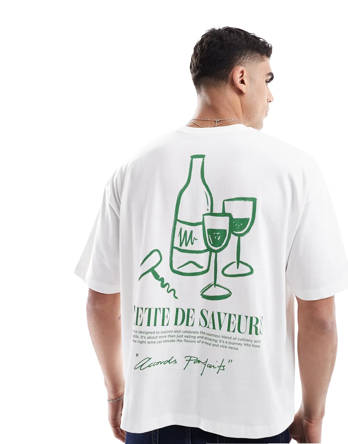 – Biały T-shirt o pudełkowym kroju oversize z rysunkową grafiką