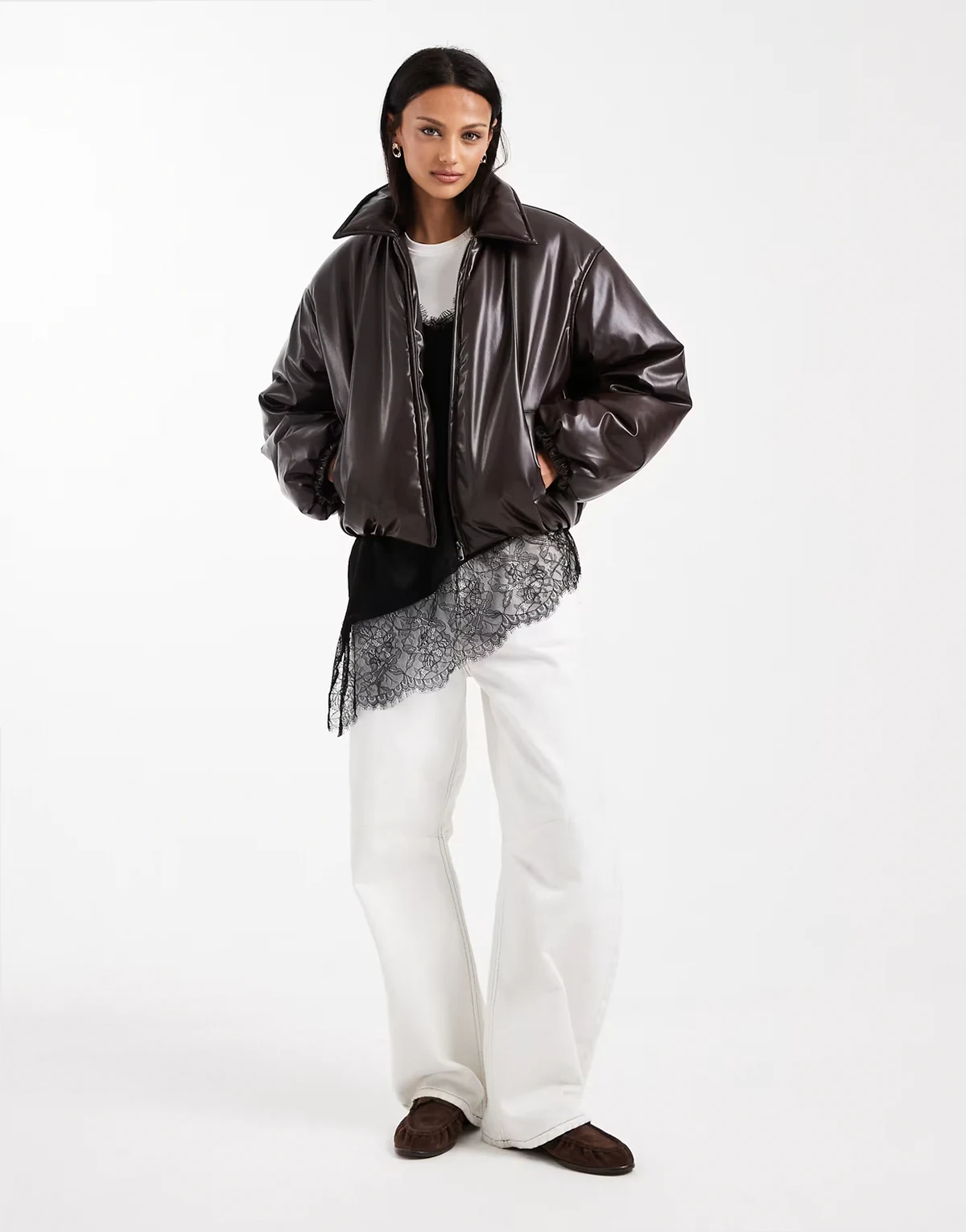 – Hochwertige, wattierte Kunstlederjacke in Schokobraun